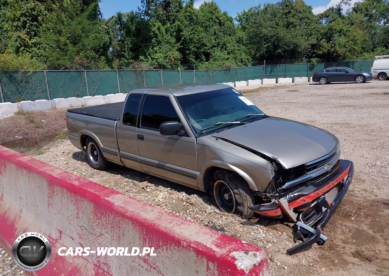 2001 Chevrolet S-10 Ls – zdjęcie 1 z 16