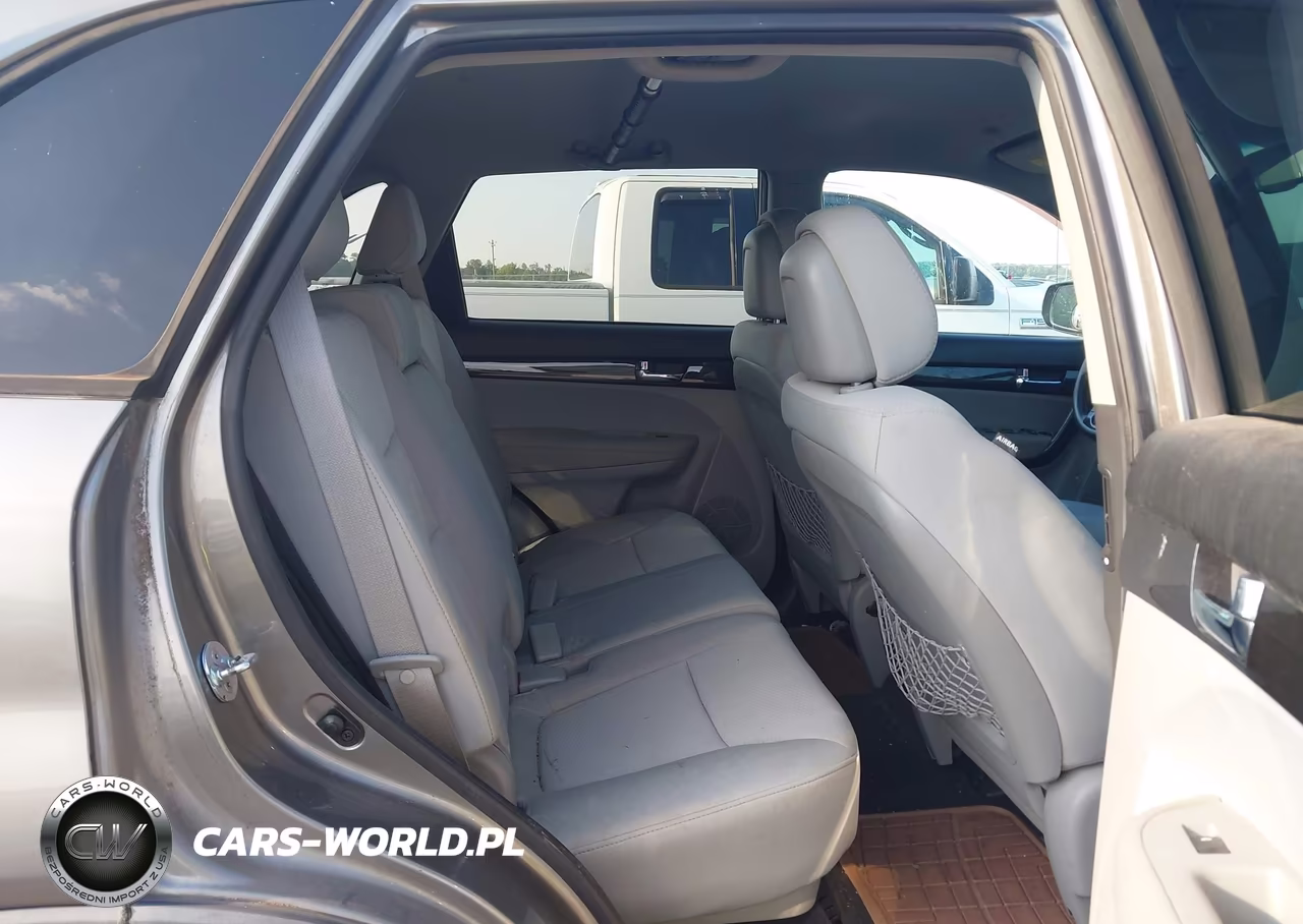 2013 Kia Sorento Lx VIN:5XYKT3A67DG405213 - 8