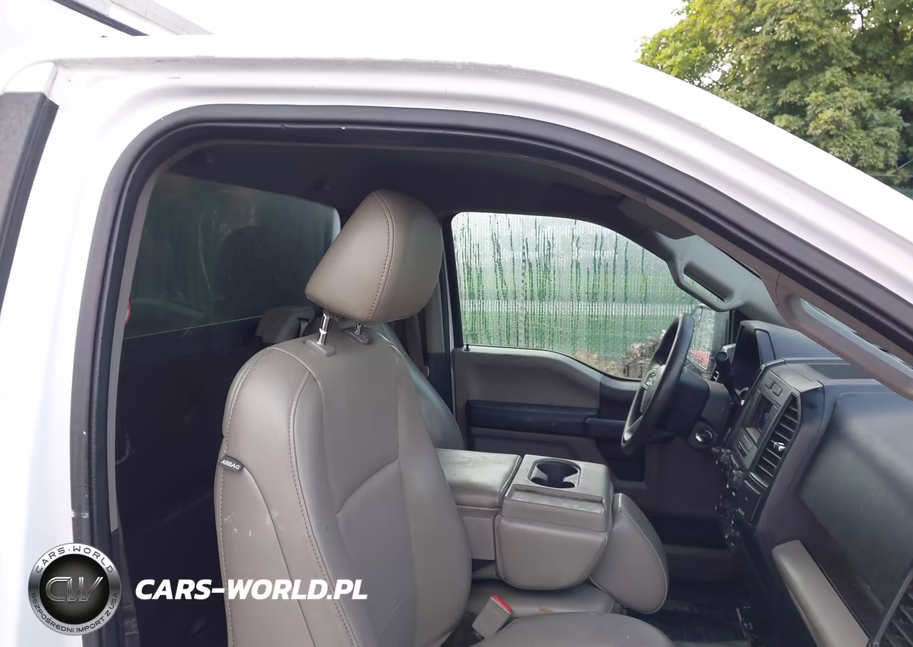 2018 Ford F-150 Xl VIN:1FTMF1CB5JKE83817 - 8