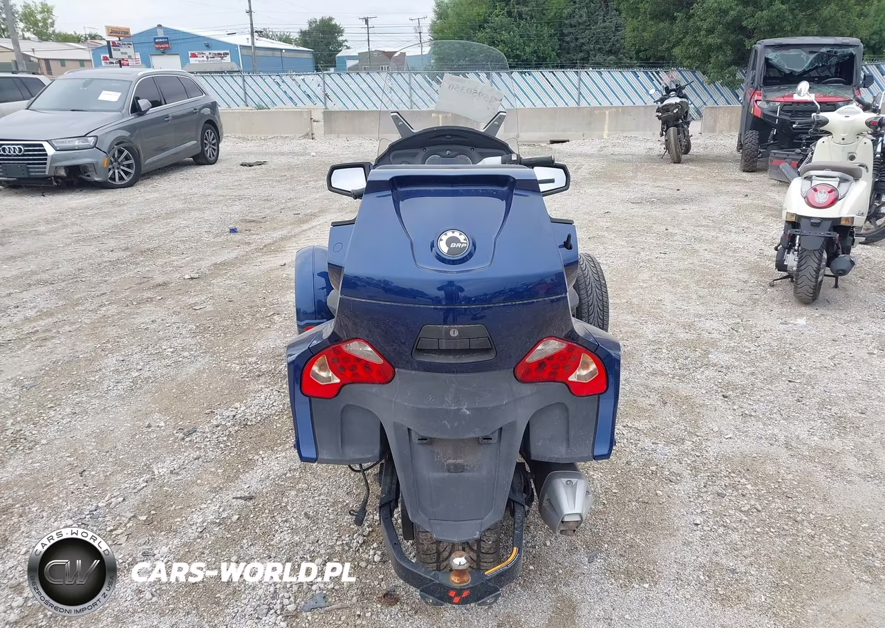 2010 Can-Am Spyder Roadster Rt VIN:2BXJBKC13AV001141 - 6