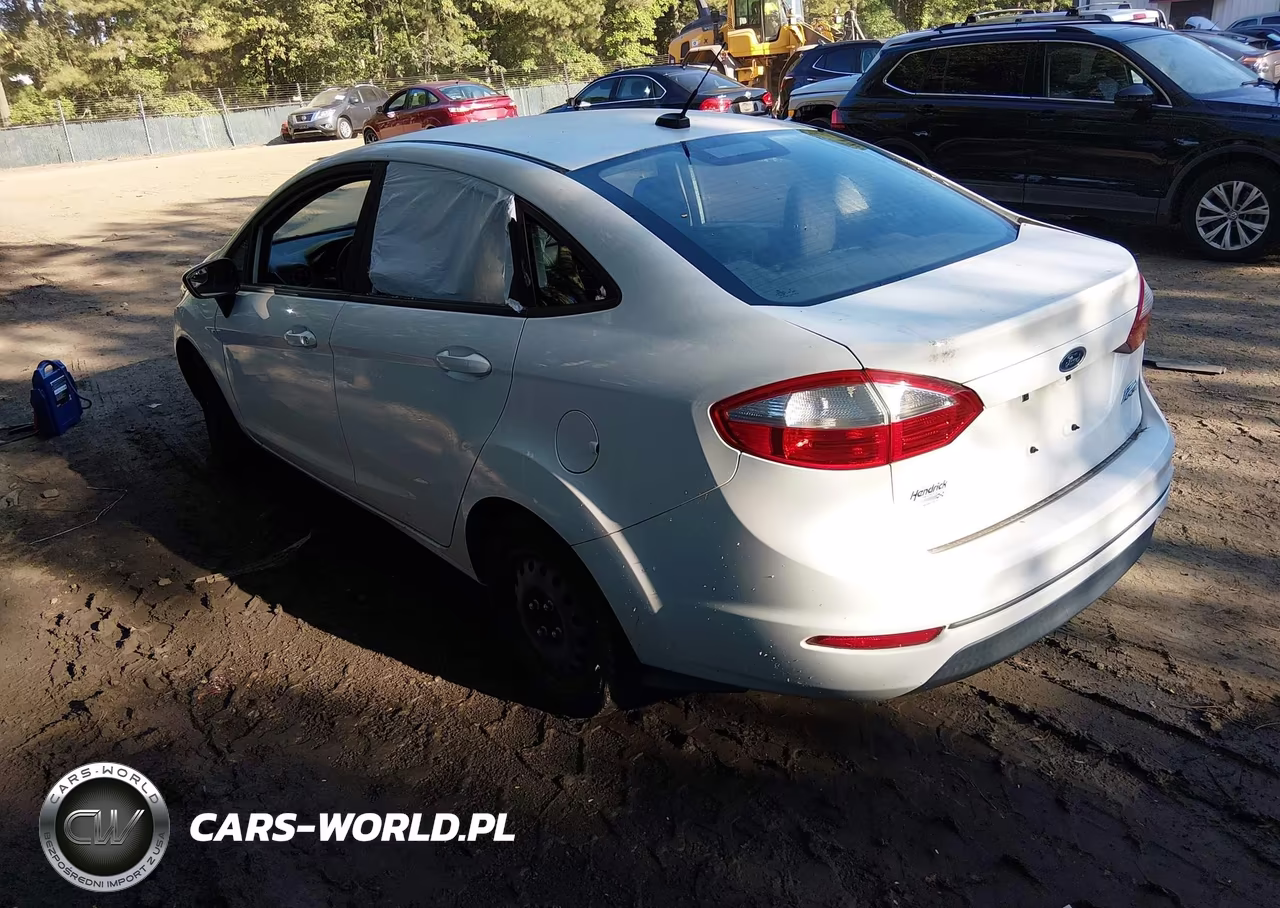 2016 Ford Fiesta S VIN:3FADP4AJXGM123183 - 3