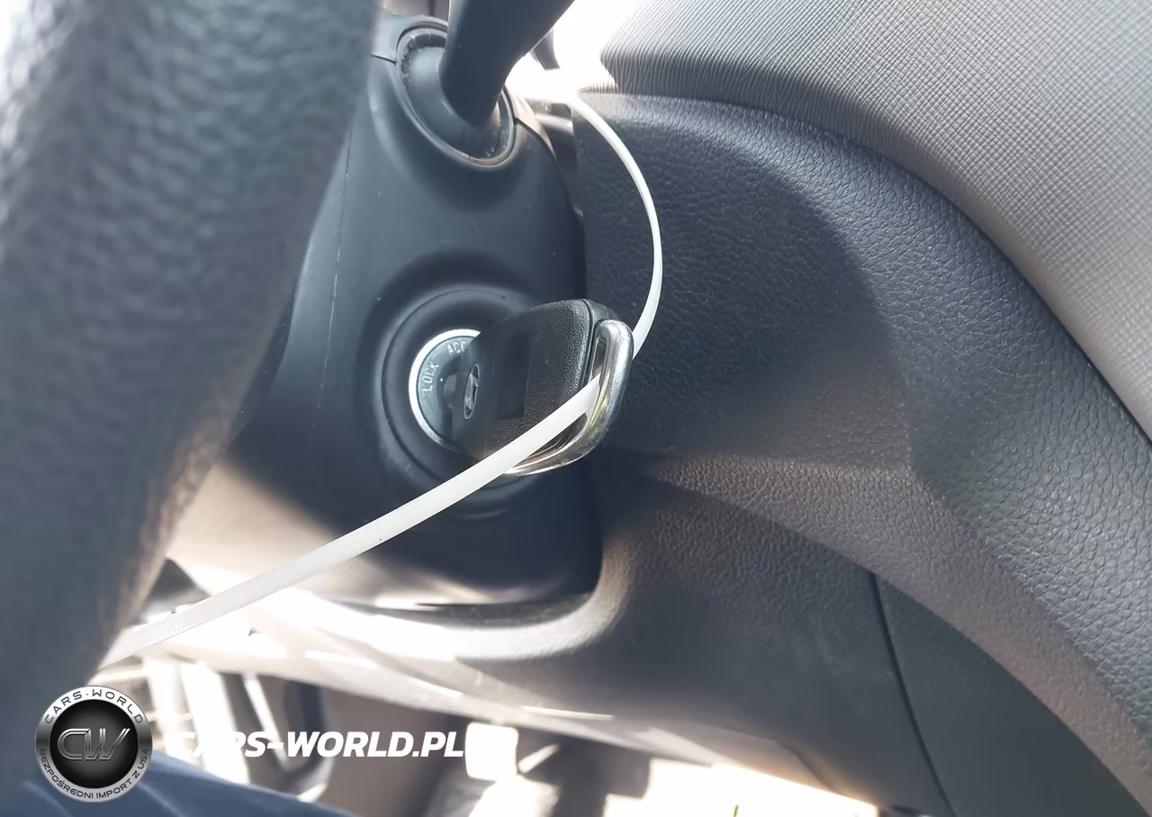 2018 Hyundai Santa Fe Sport 2.4L VIN:5XYZTDLB3JG531613 - 11