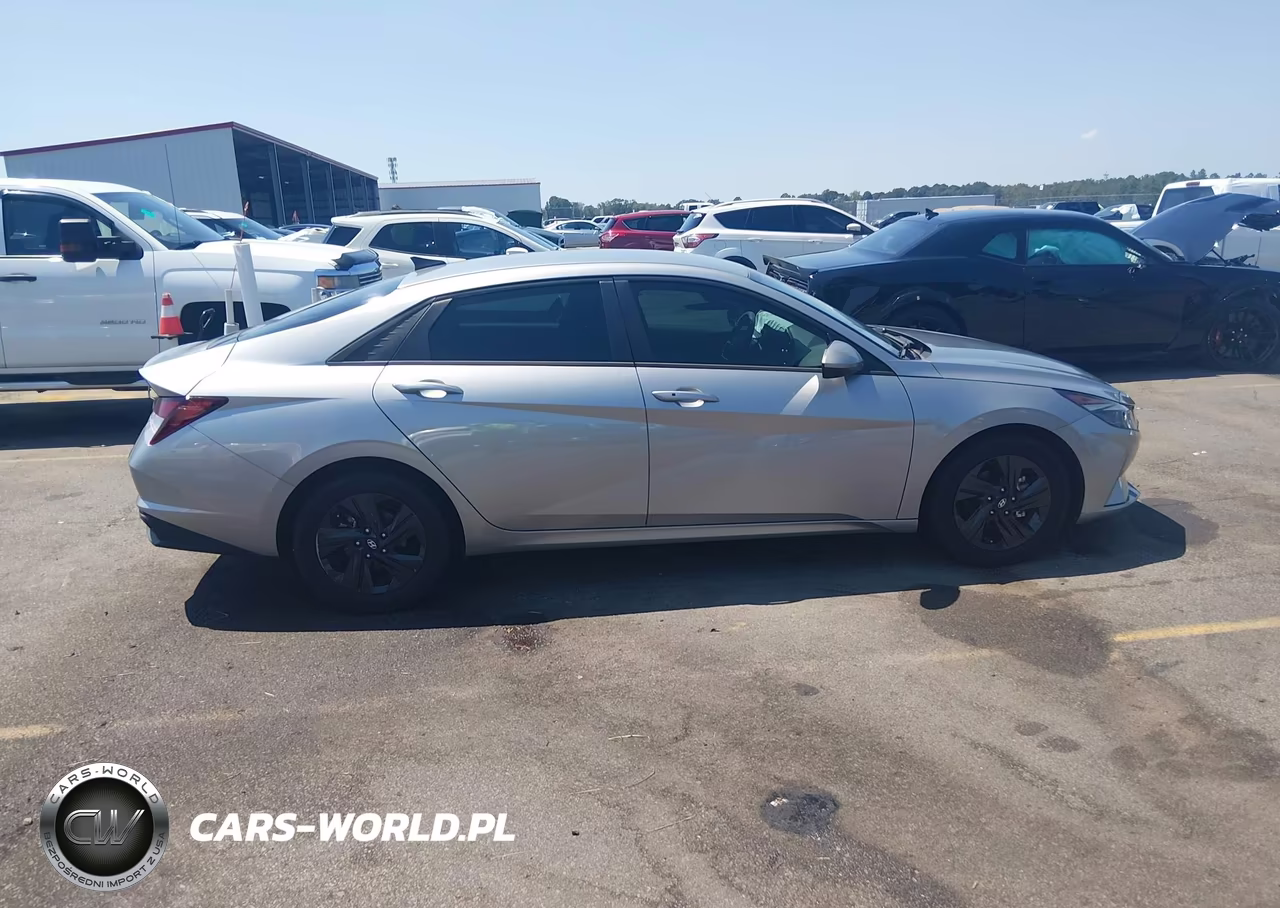 2022 Hyundai Elantra Sel VIN:5NPLS4AG3NH068538 - 13