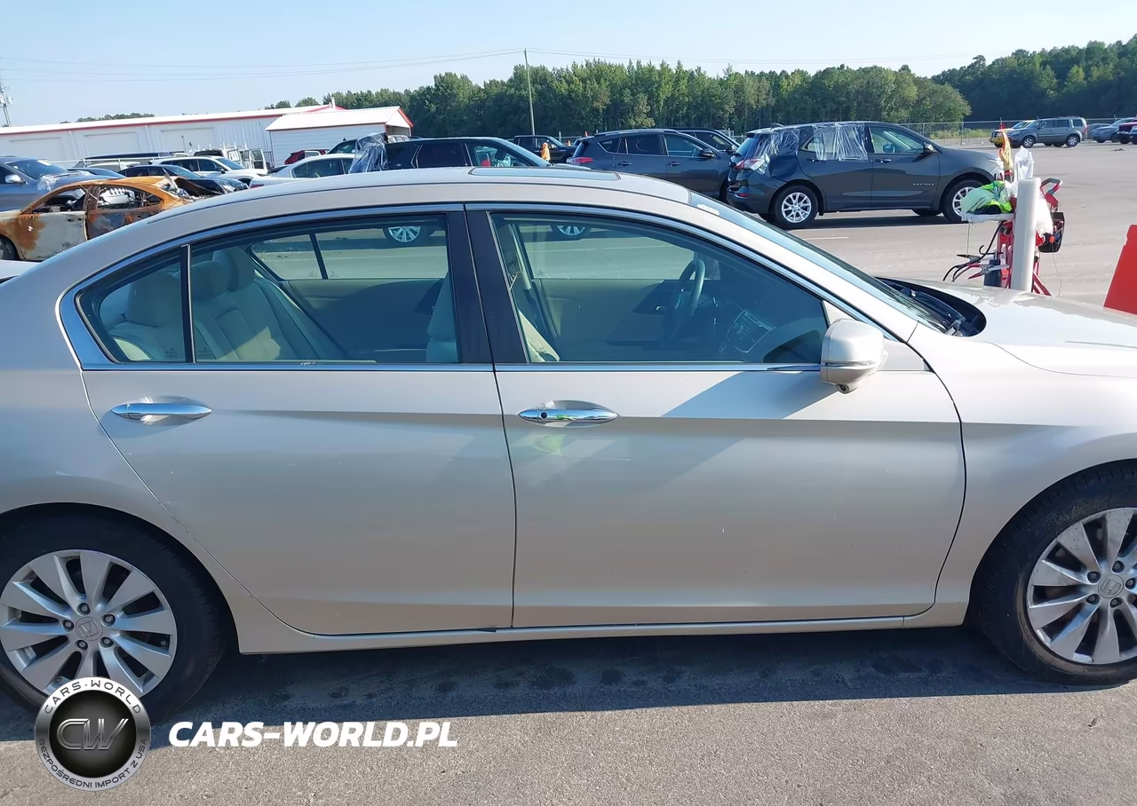 2013 Honda Accord Ex VIN:1HGCR2F73DA133744 - 13
