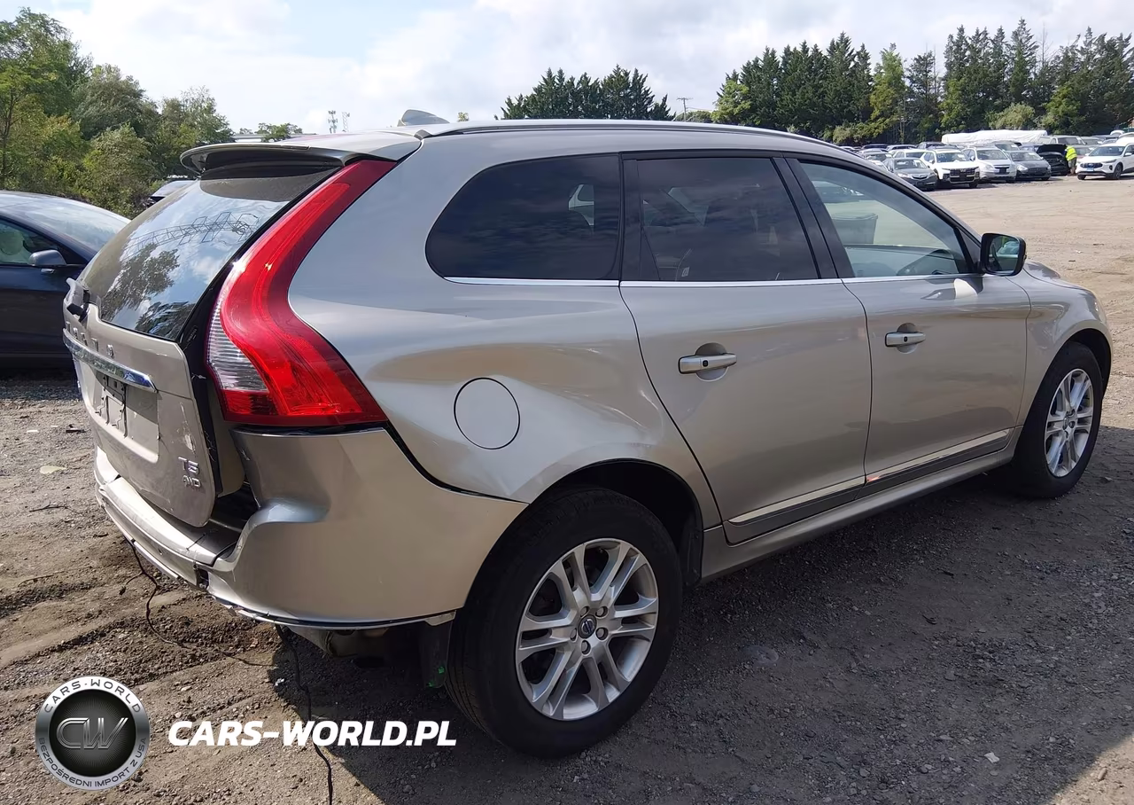 2015 Volvo Xc60 T5-T5 Premier VIN:YV4612RK3F2740434 - 4