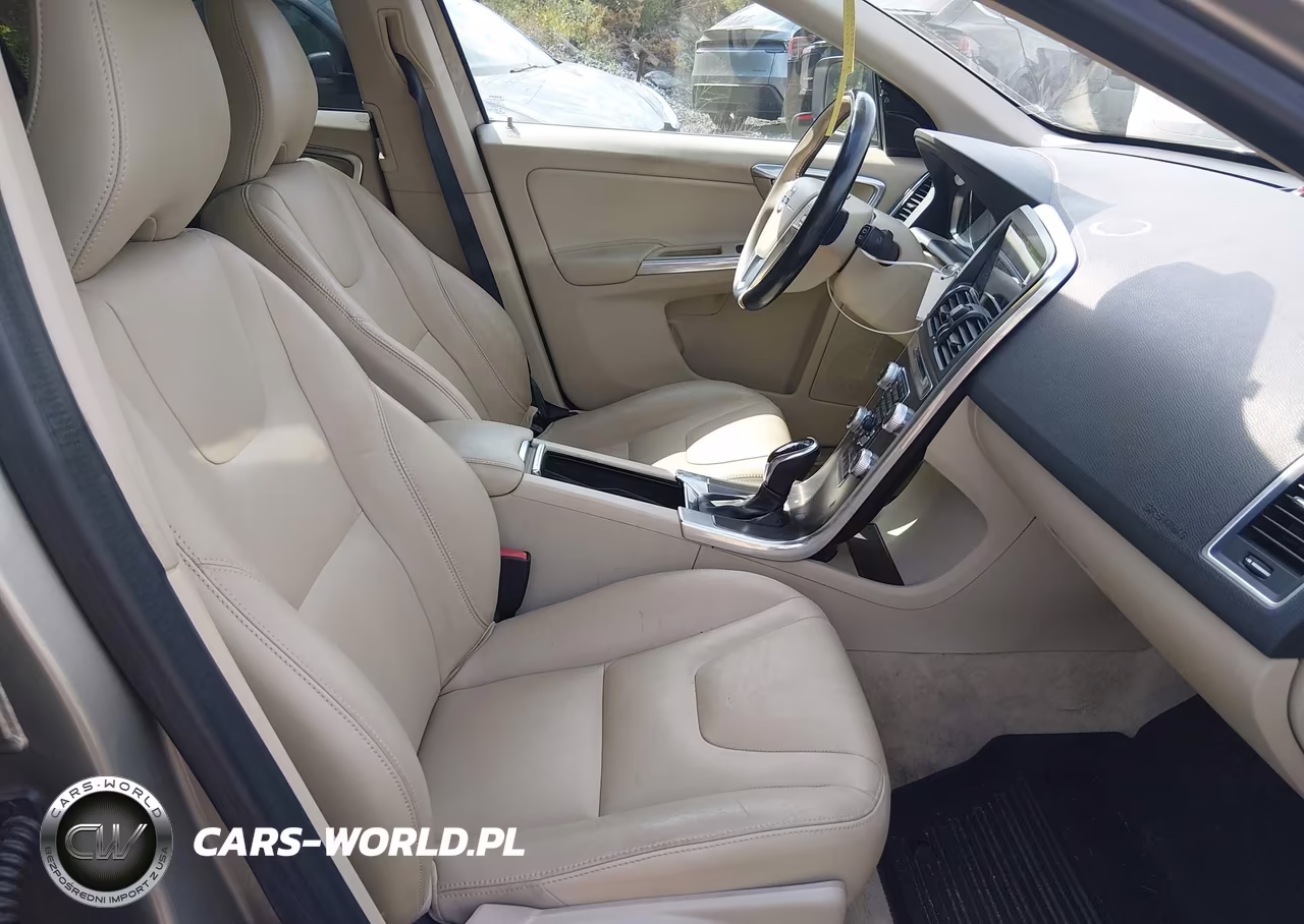 2015 Volvo Xc60 T5-T5 Premier VIN:YV4612RK3F2740434 - 5