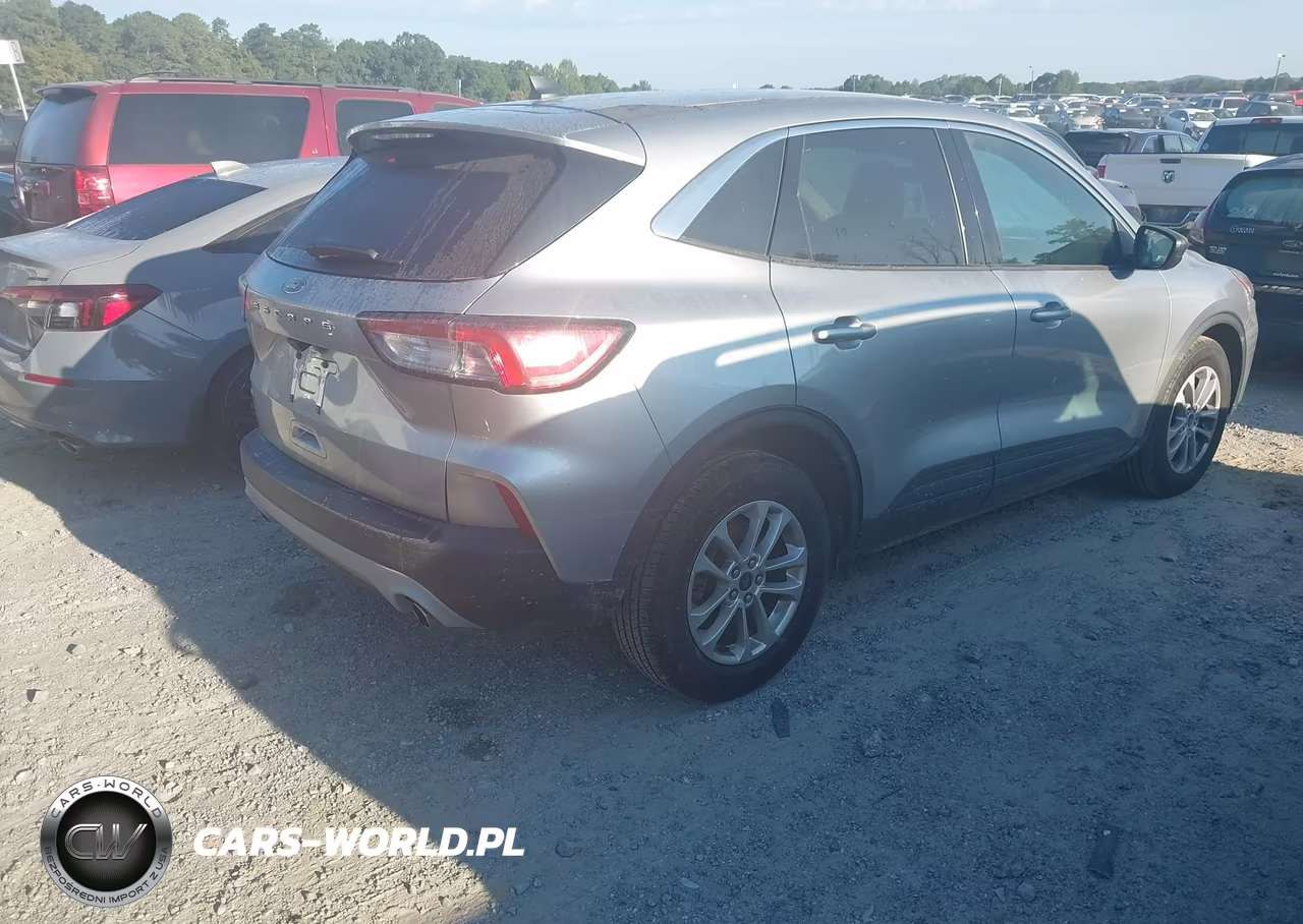2022 Ford Escape Se VIN:1FMCU0G69NUB97547 - 4