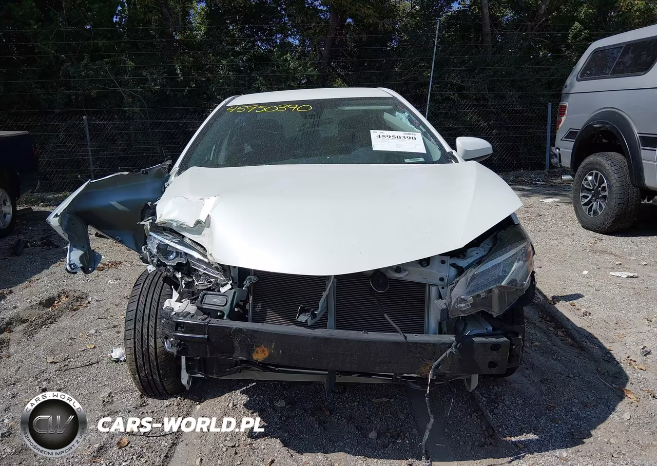 2017 Toyota Corolla Le VIN:5YFBURHEXHP717220 - 13