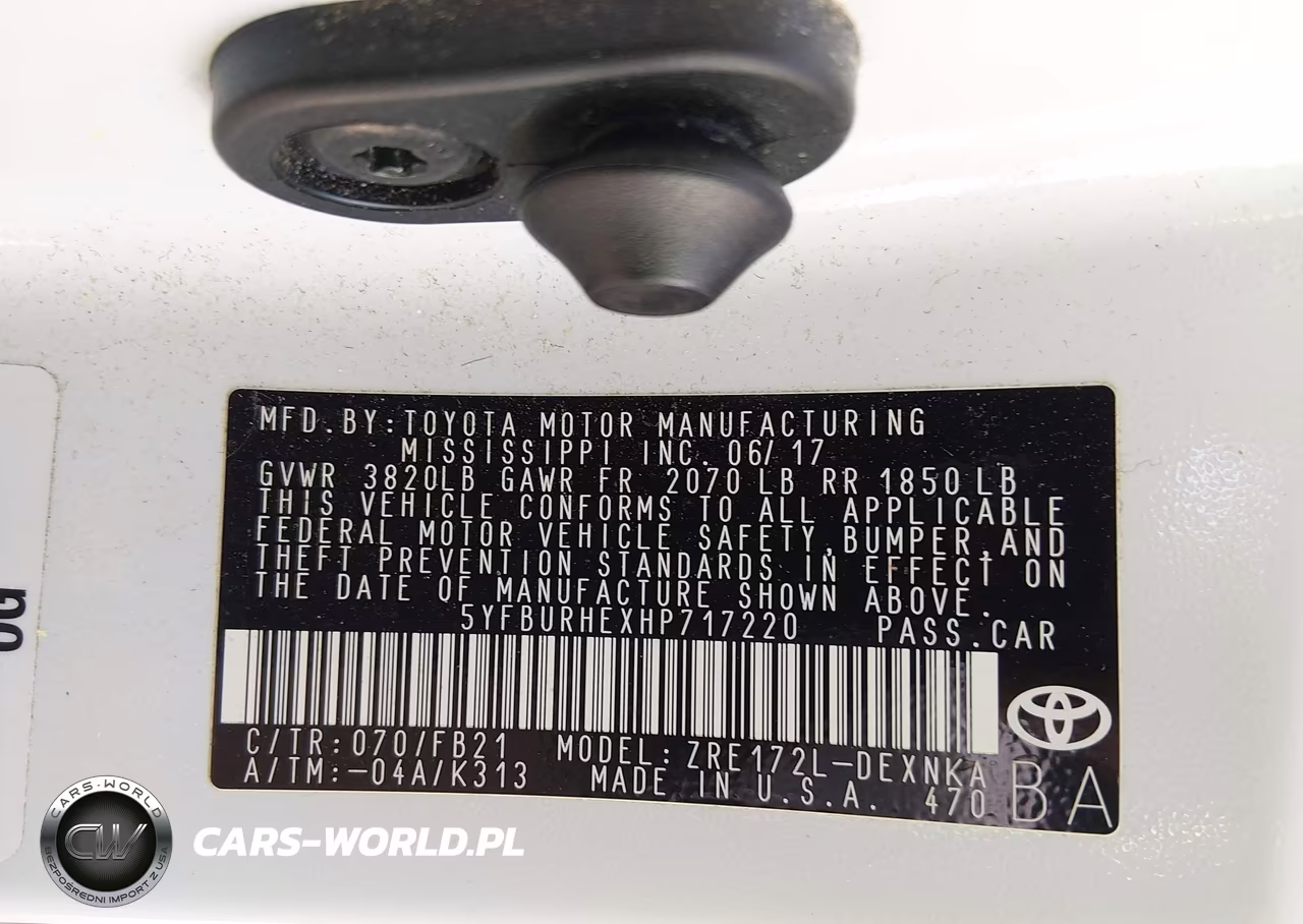 2017 Toyota Corolla Le VIN:5YFBURHEXHP717220 - 9
