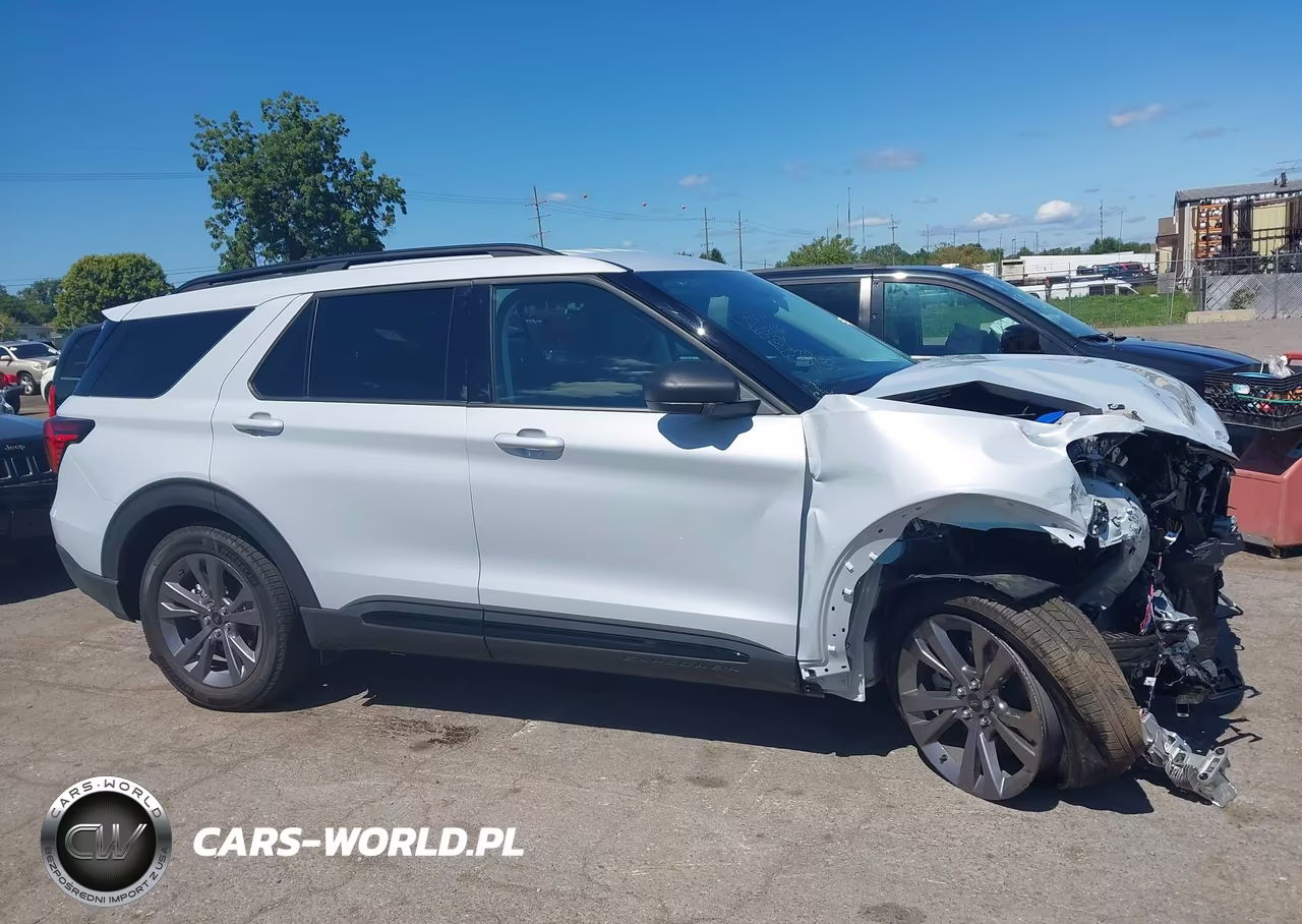 2026 Ford Explorer Active VIN:1FMUK8DH8TGB24132 - 13