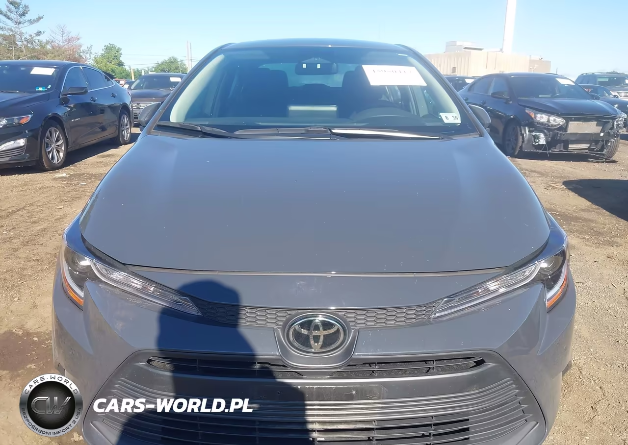 2025 Toyota Corolla Le VIN:5YFB4MDEXSP331493 - 12