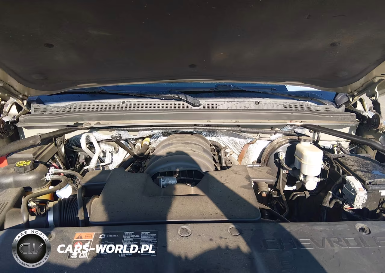 2015 Chevrolet Suburban Lt VIN:1GNSCJKC0FR147511 - 10