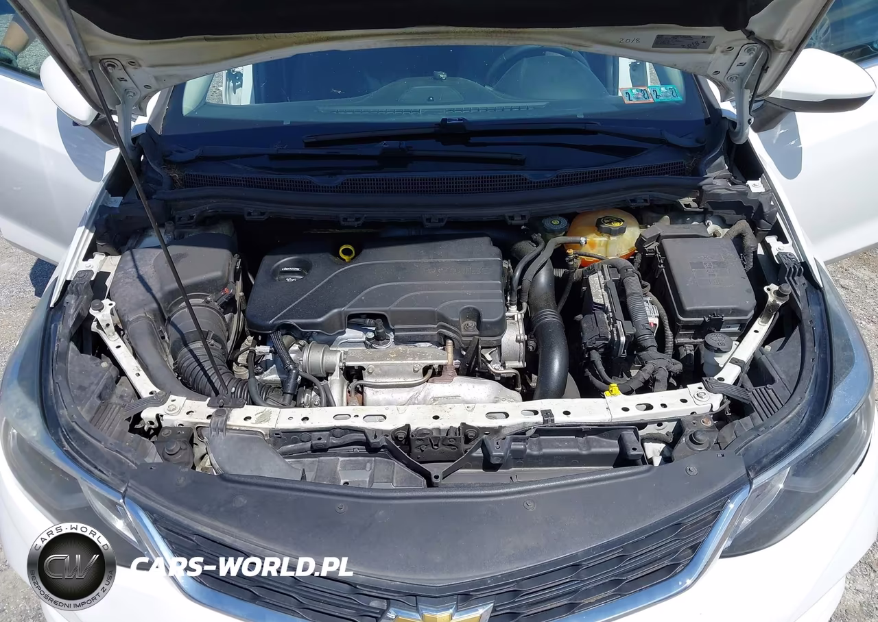 2018 Chevrolet Cruze Lt Auto VIN:3G1BE6SM5JS624926 - 10