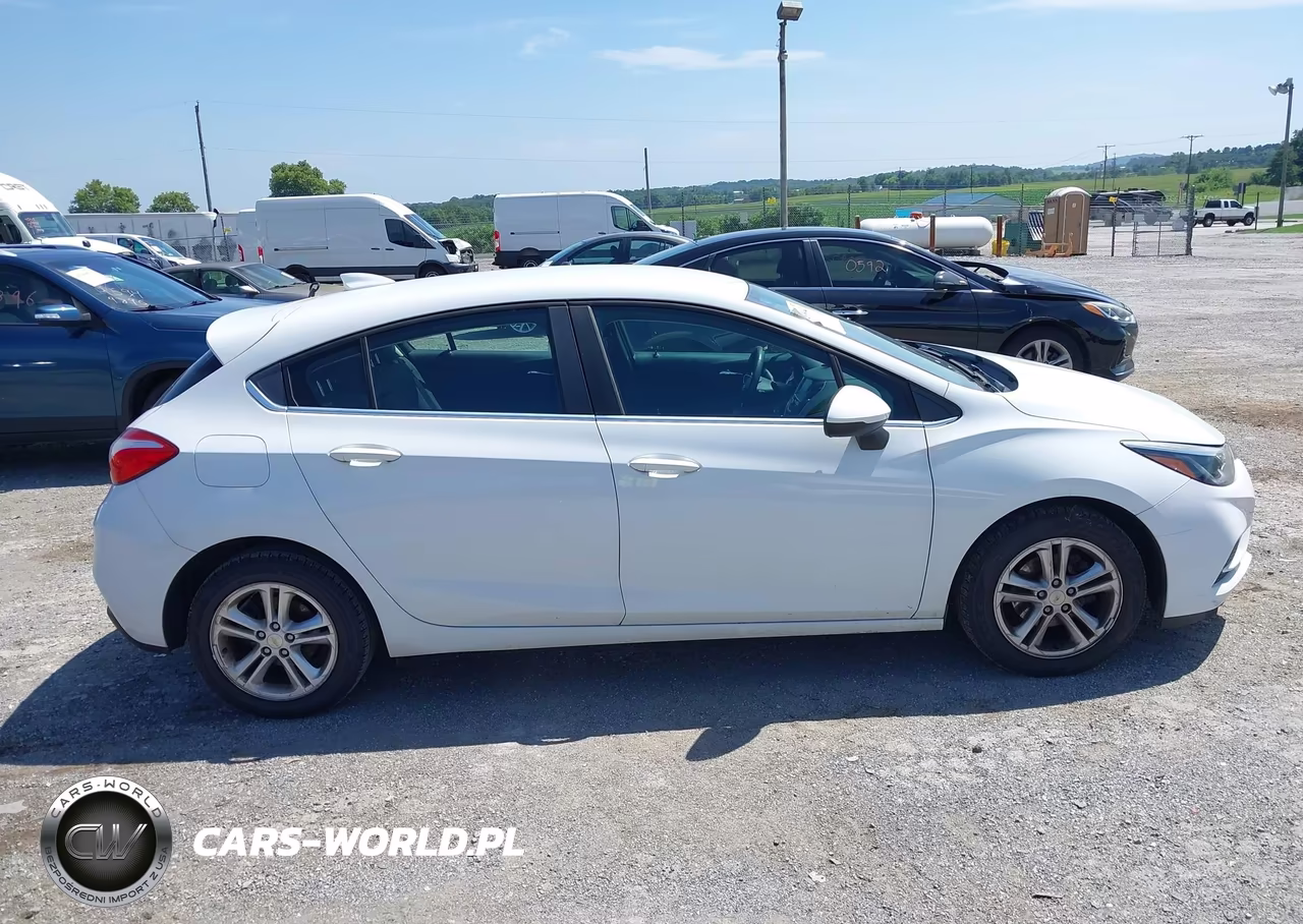 2018 Chevrolet Cruze Lt Auto VIN:3G1BE6SM5JS624926 - 13