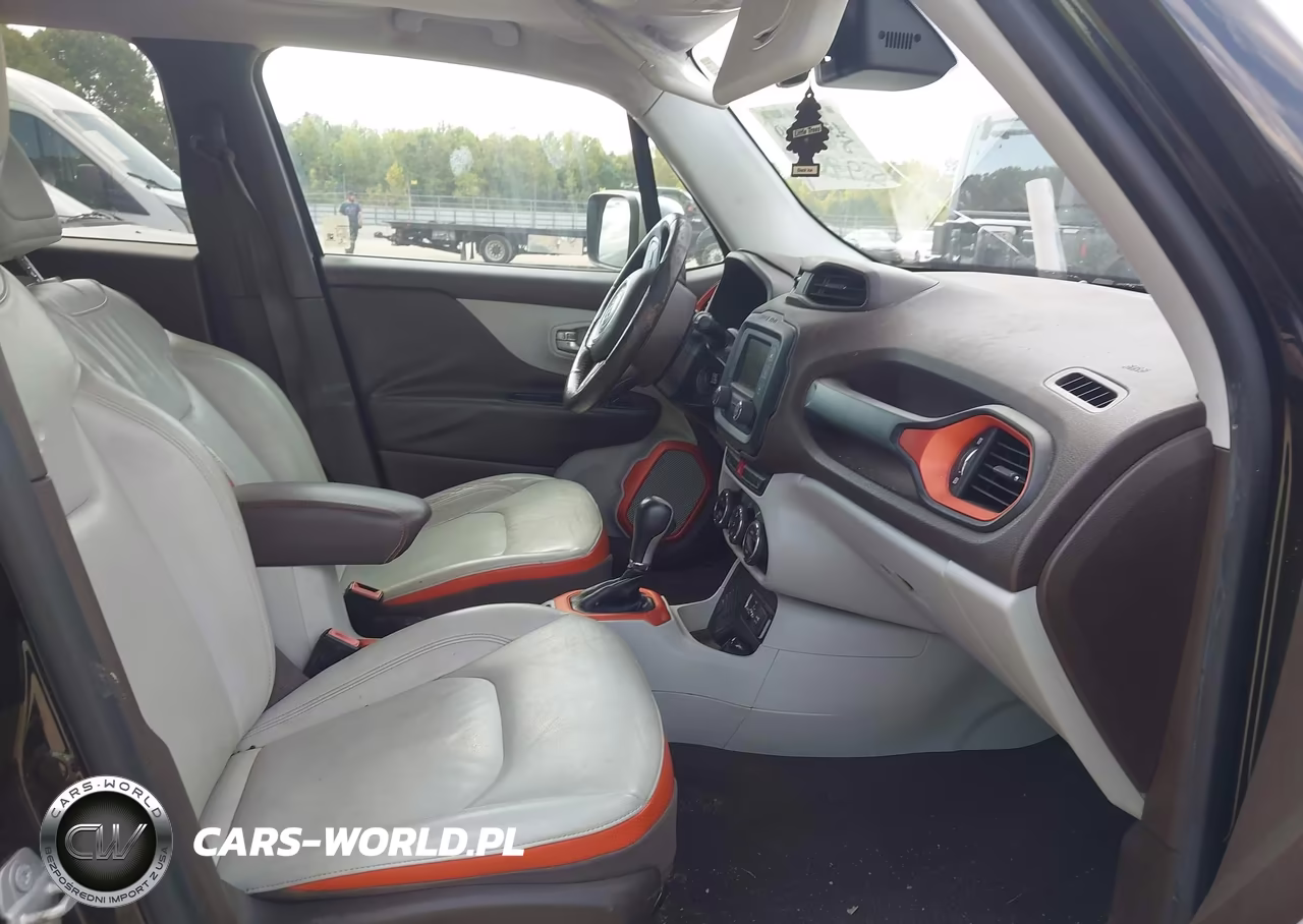 2016 Jeep Renegade Limited VIN:ZACCJADT9GPC65976 - 5