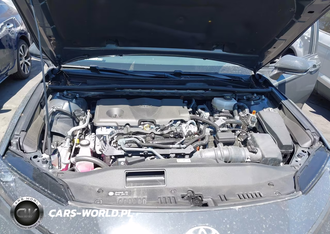 2025 Toyota Camry Le VIN:4T1DAACK1SU094690 - 10