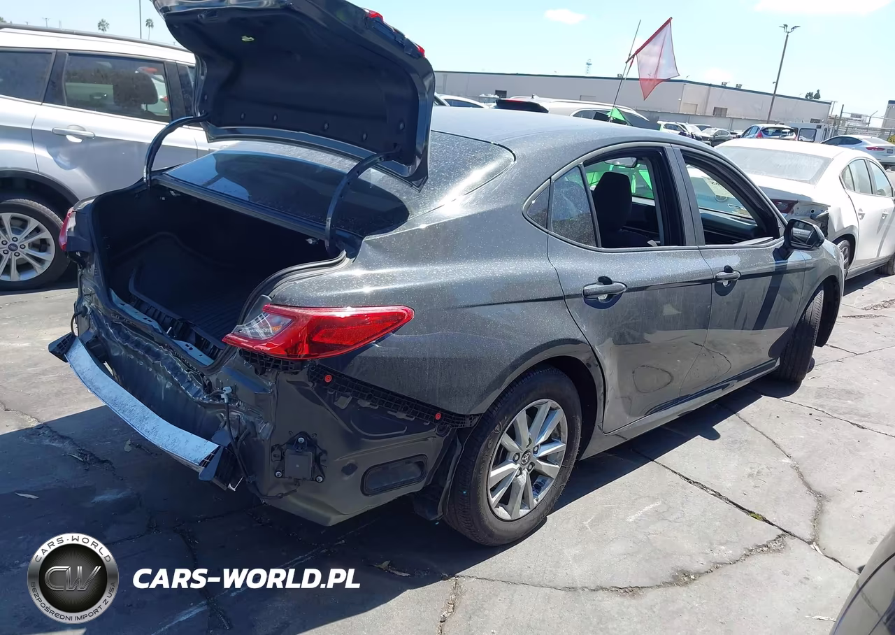 2025 Toyota Camry Le VIN:4T1DAACK1SU094690 - 4