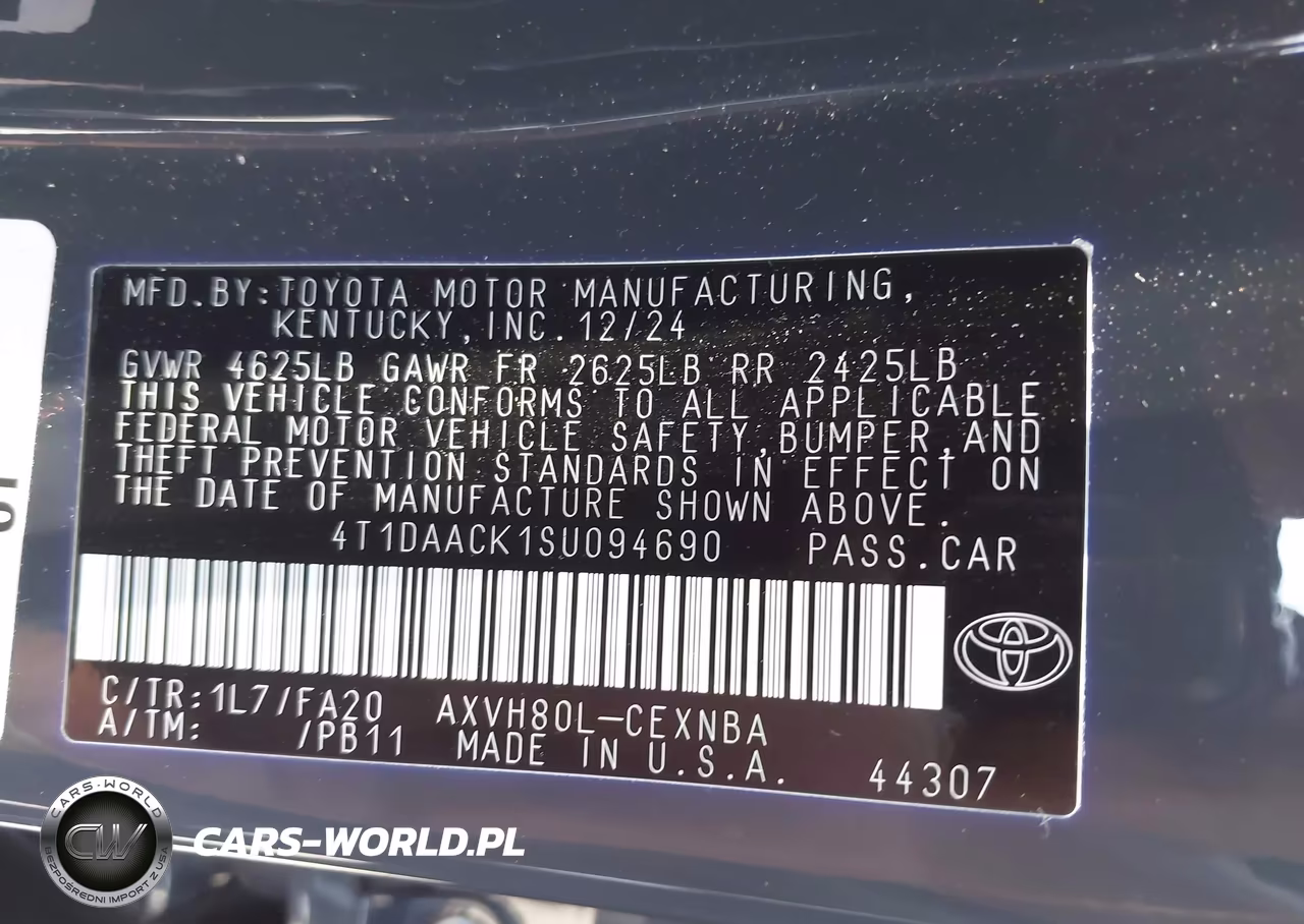 2025 Toyota Camry Le VIN:4T1DAACK1SU094690 - 9