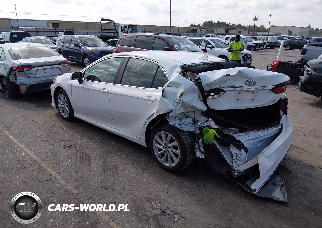 2024 Toyota Camry Le VIN:4T1C11AK7RU230541 - 3
