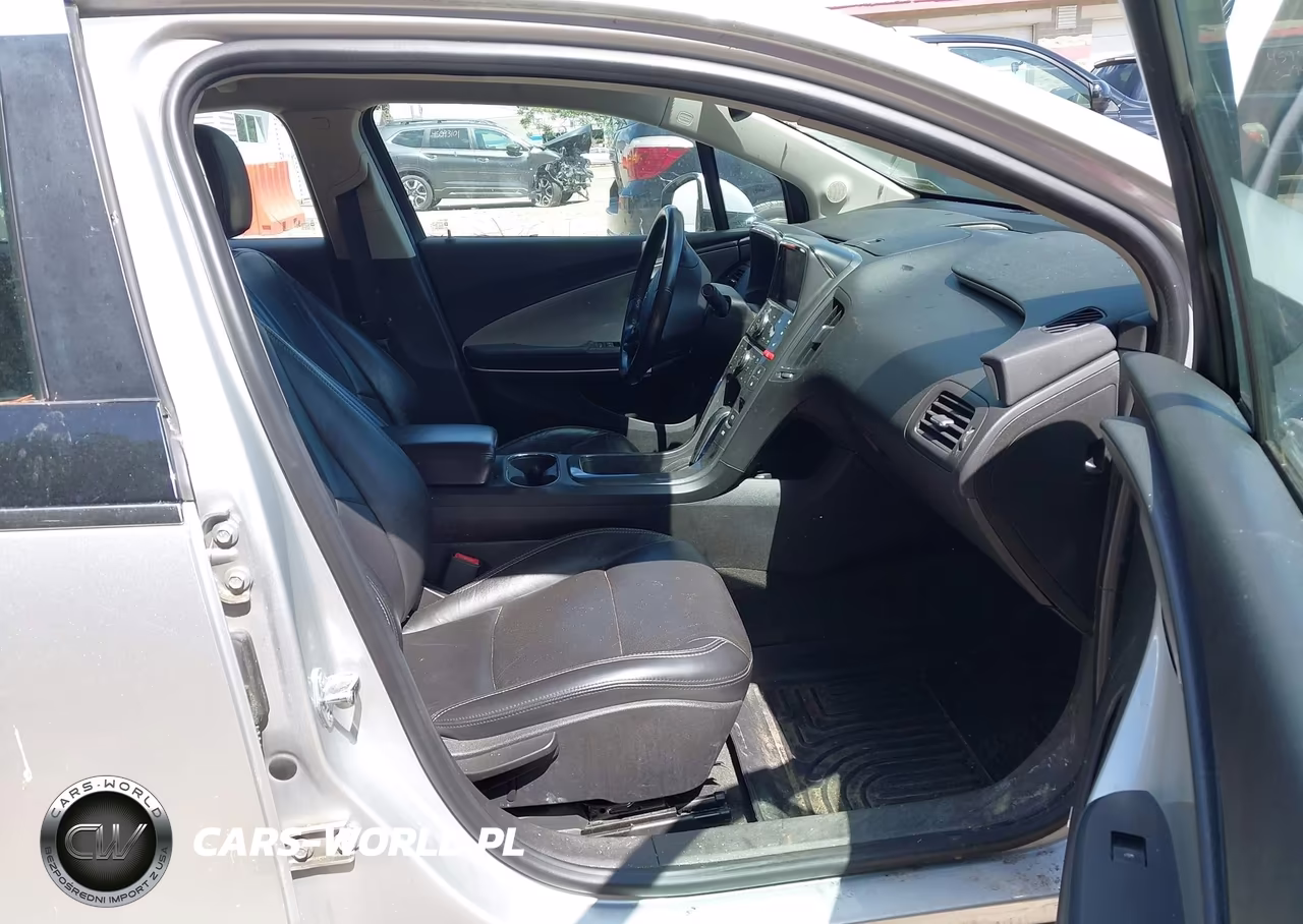 2011 Chevrolet Volt VIN:1G1RD6E44BU101265 - 5