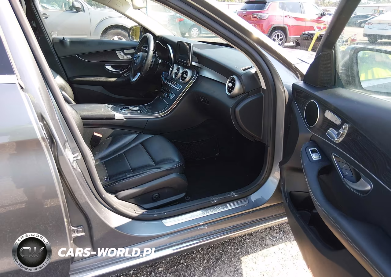 2017 Mercedes-Benz C 300 VIN:55SWF4JB1HU200347 - 5