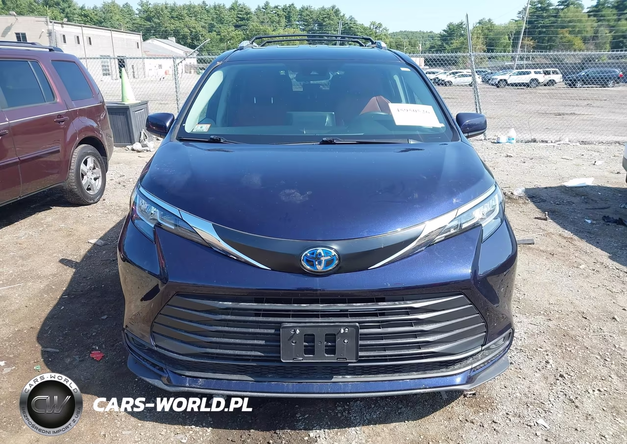 2023 Toyota Sienna Le VIN:5TDKSKFC7PS083837 - 12