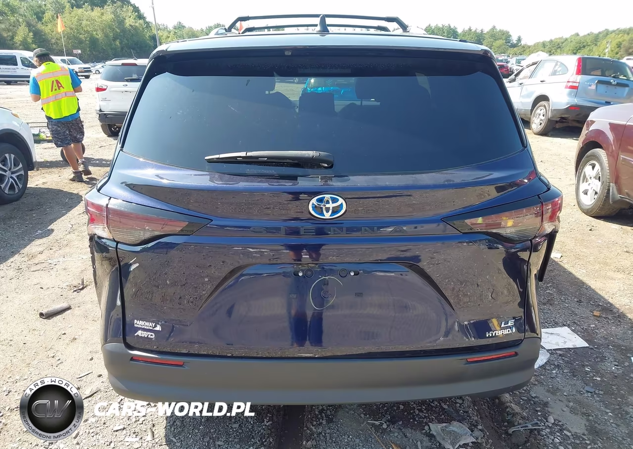 2023 Toyota Sienna Le VIN:5TDKSKFC7PS083837 - 16