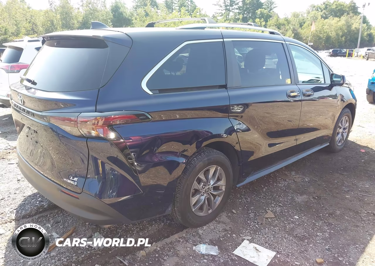 2023 Toyota Sienna Le VIN:5TDKSKFC7PS083837 - 4