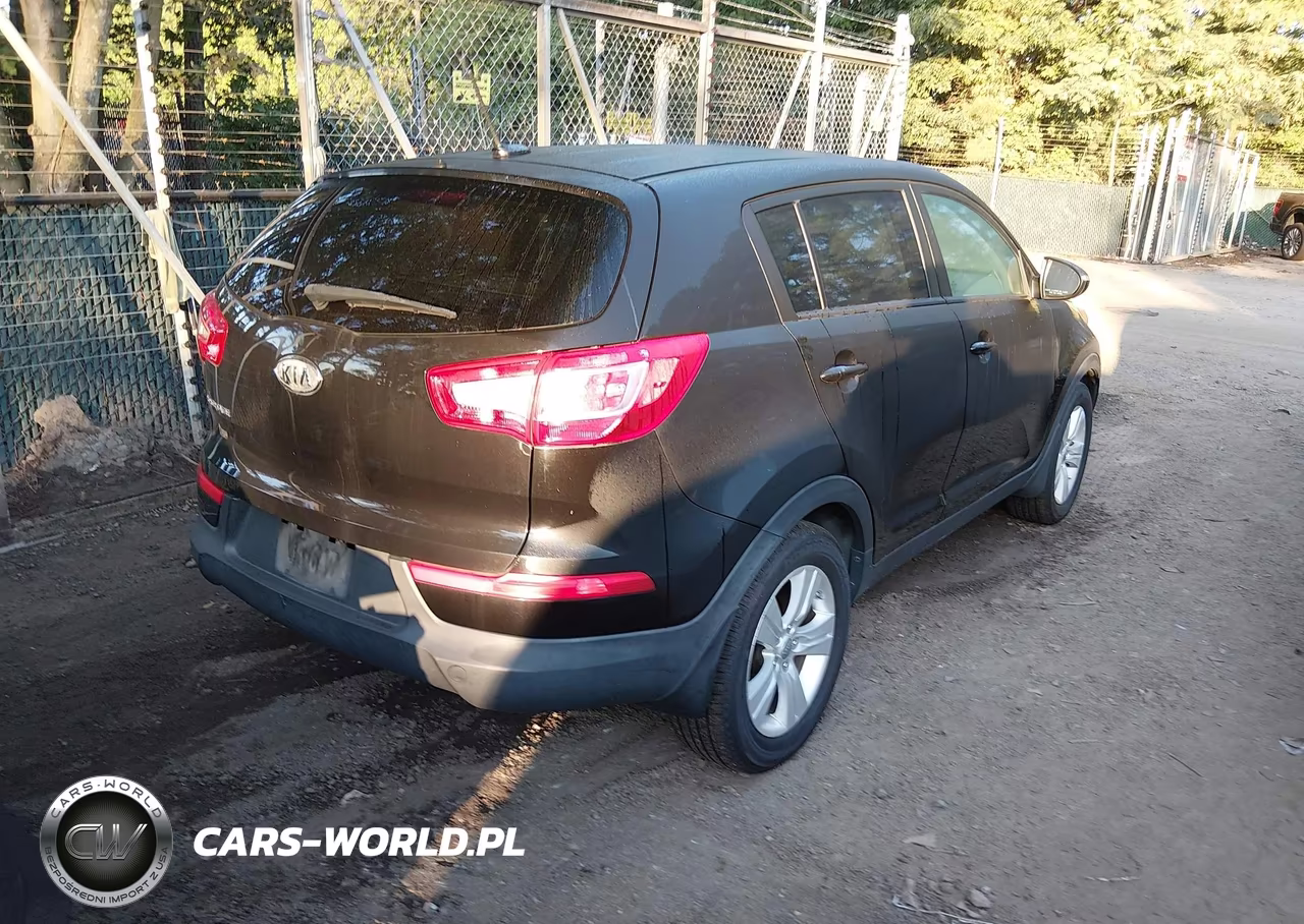 2012 Kia Sportage Lx VIN:KNDPB3A22C7310219 - 4