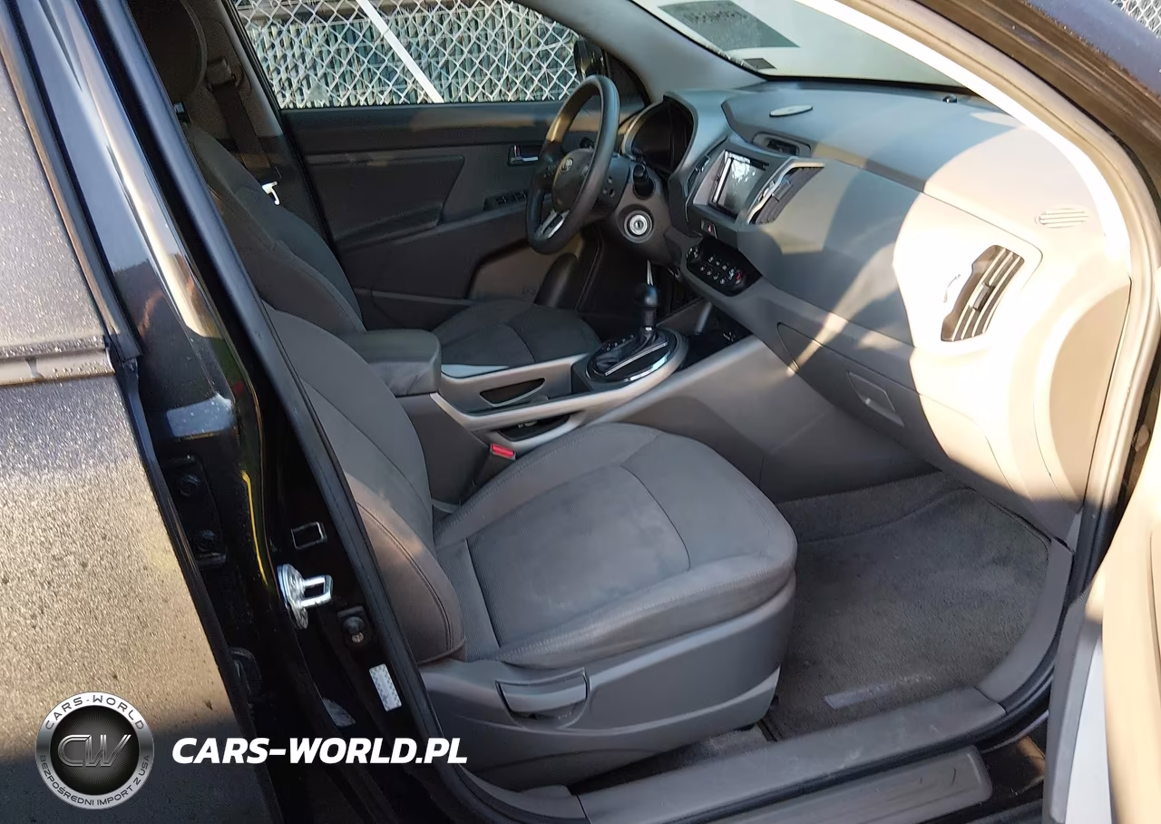 2012 Kia Sportage Lx VIN:KNDPB3A22C7310219 - 5