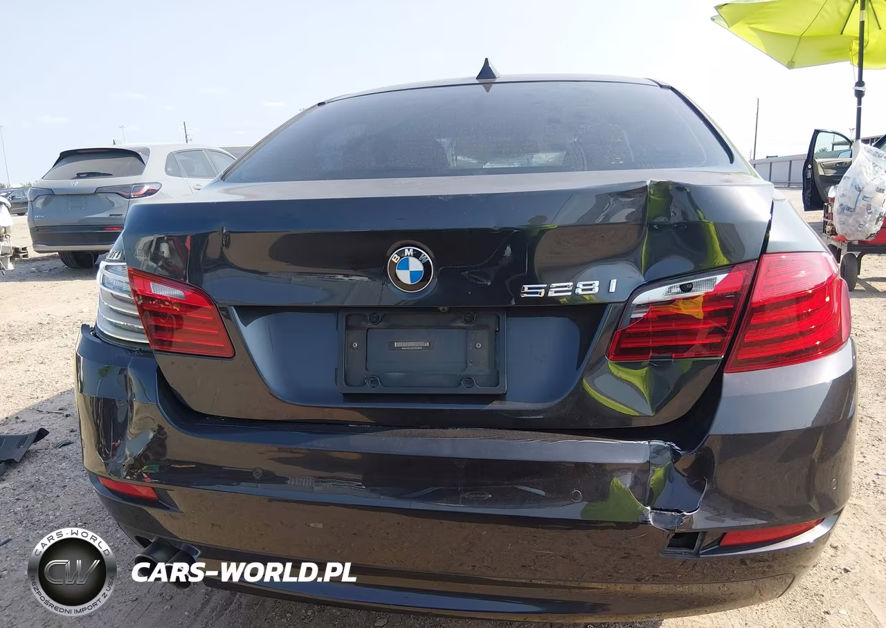 2016 BMW 528I VIN:WBA5A5C5XGD528653 - 16