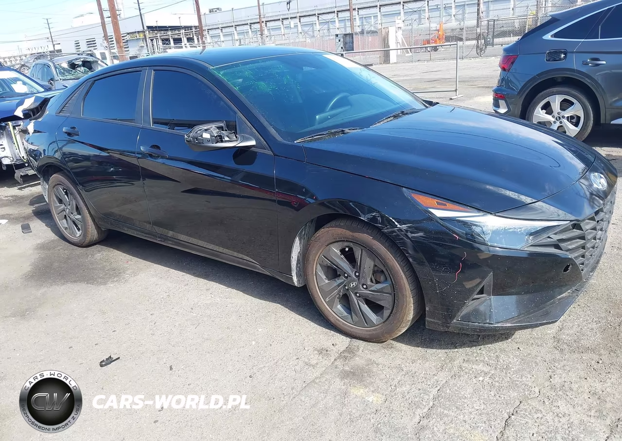 2023 Hyundai Elantra Sel