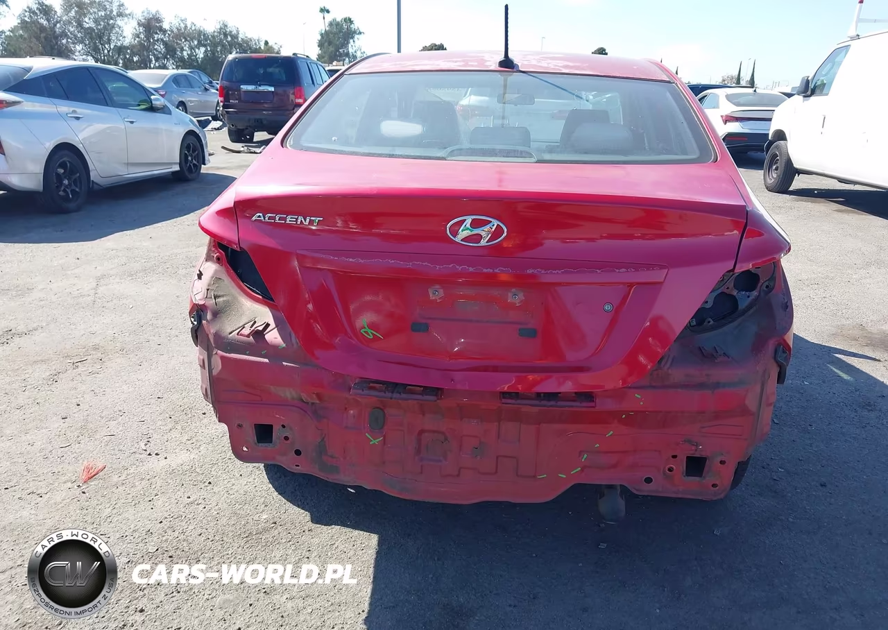 2015 Hyundai Accent Gls VIN:KMHCT4AE7FU819672 - 6
