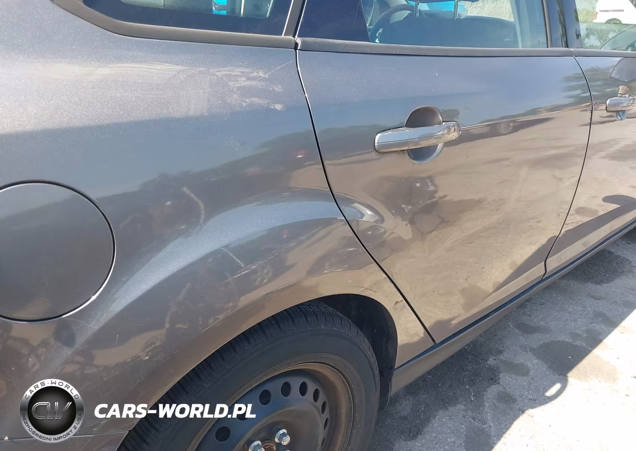 2012 Ford Focus Se VIN:1FAHP3F28CL445023 - 19