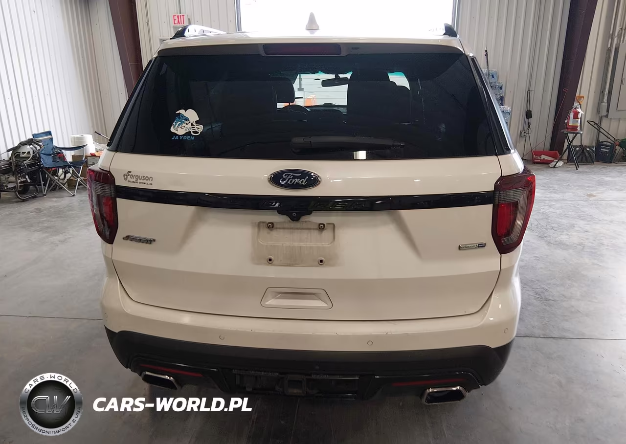 2016 Ford Explorer Sport VIN:1FM5K8GT8GGA70728 - 16