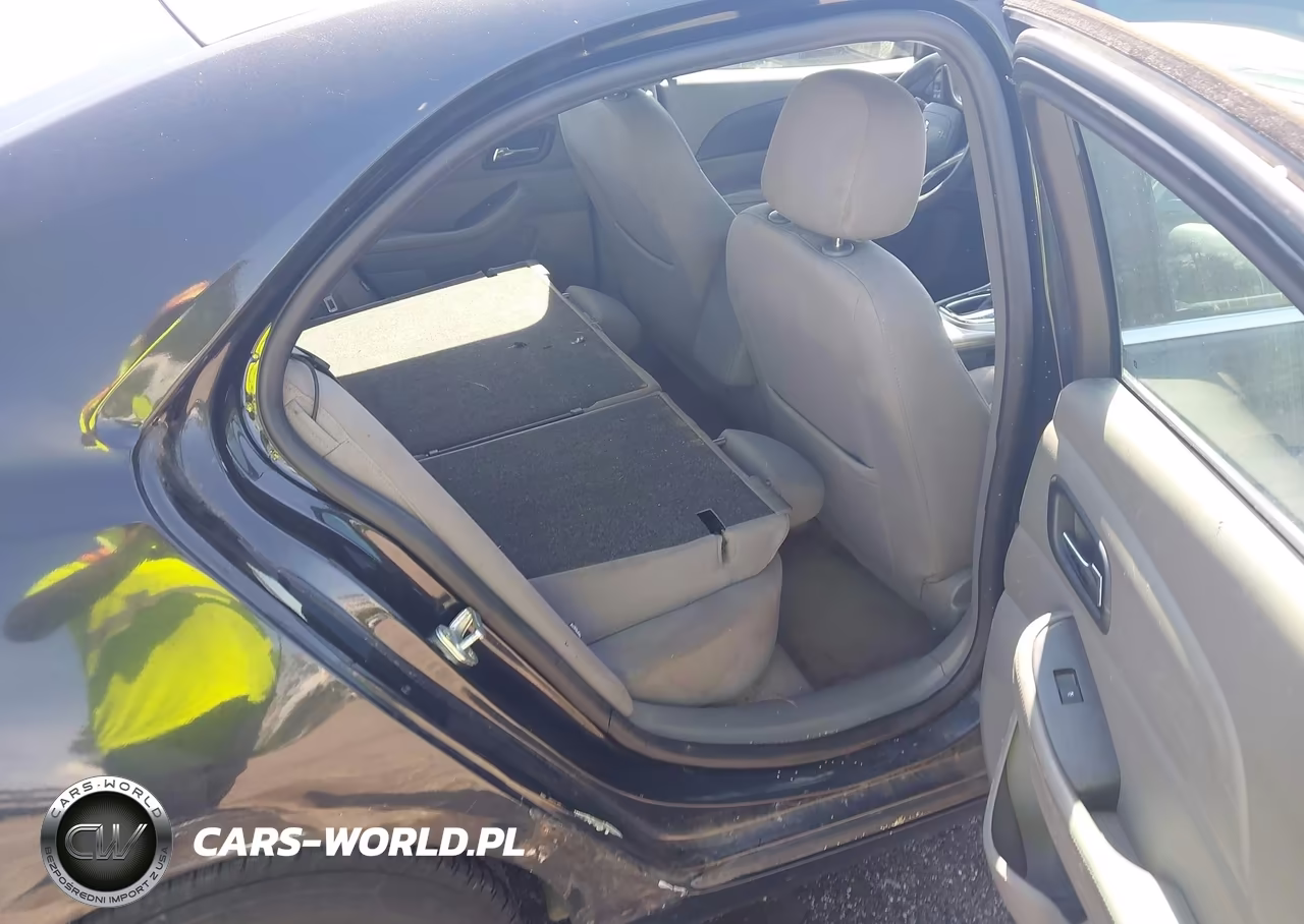 2013 Chevrolet Malibu 1Ls VIN:1G11B5SA0DF339418 - 8