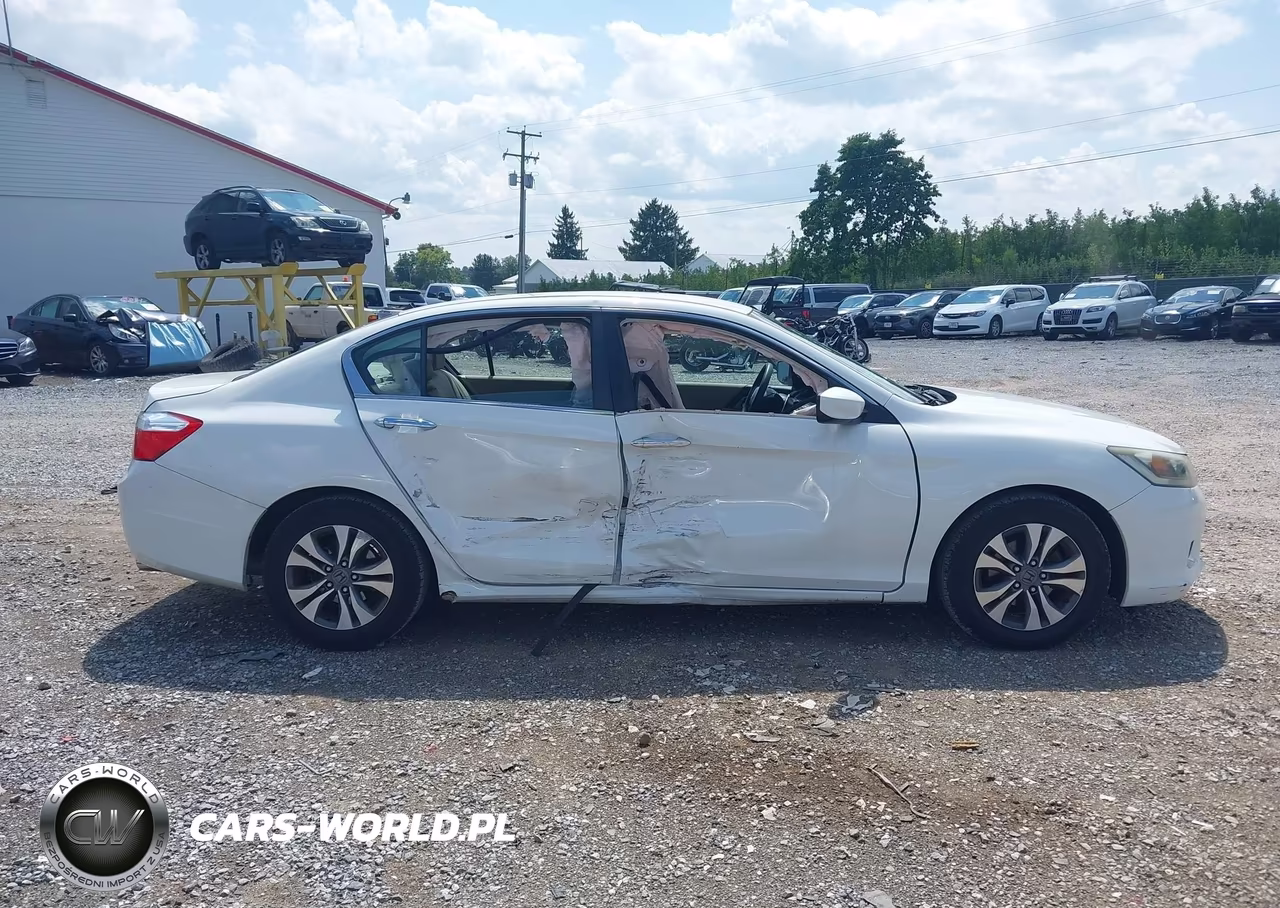 2014 Honda Accord Lx VIN:1HGCR2F38EA133382 - 13