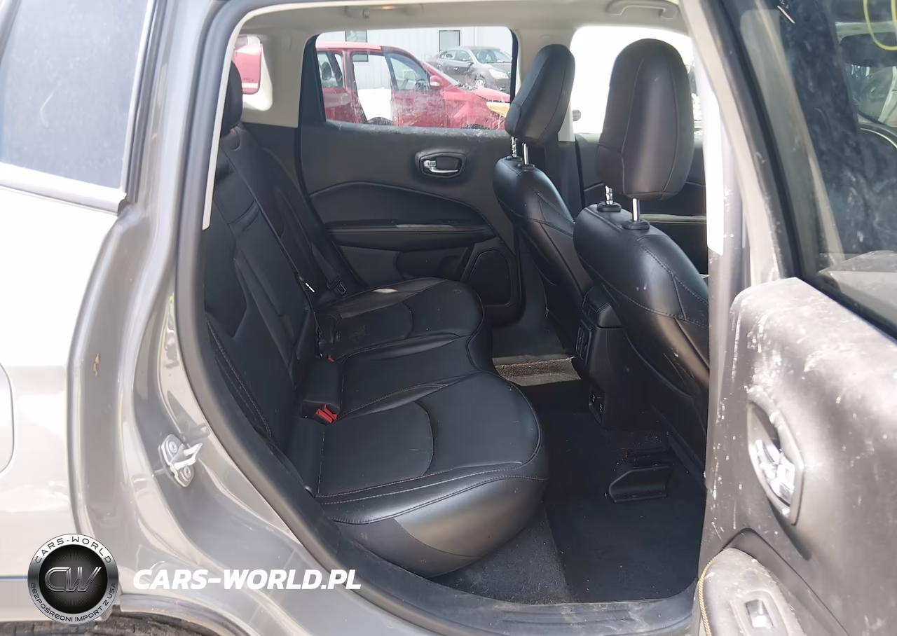 2019 Jeep Compass Limited 4X4 VIN:3C4NJDCBXKT842258 - 8