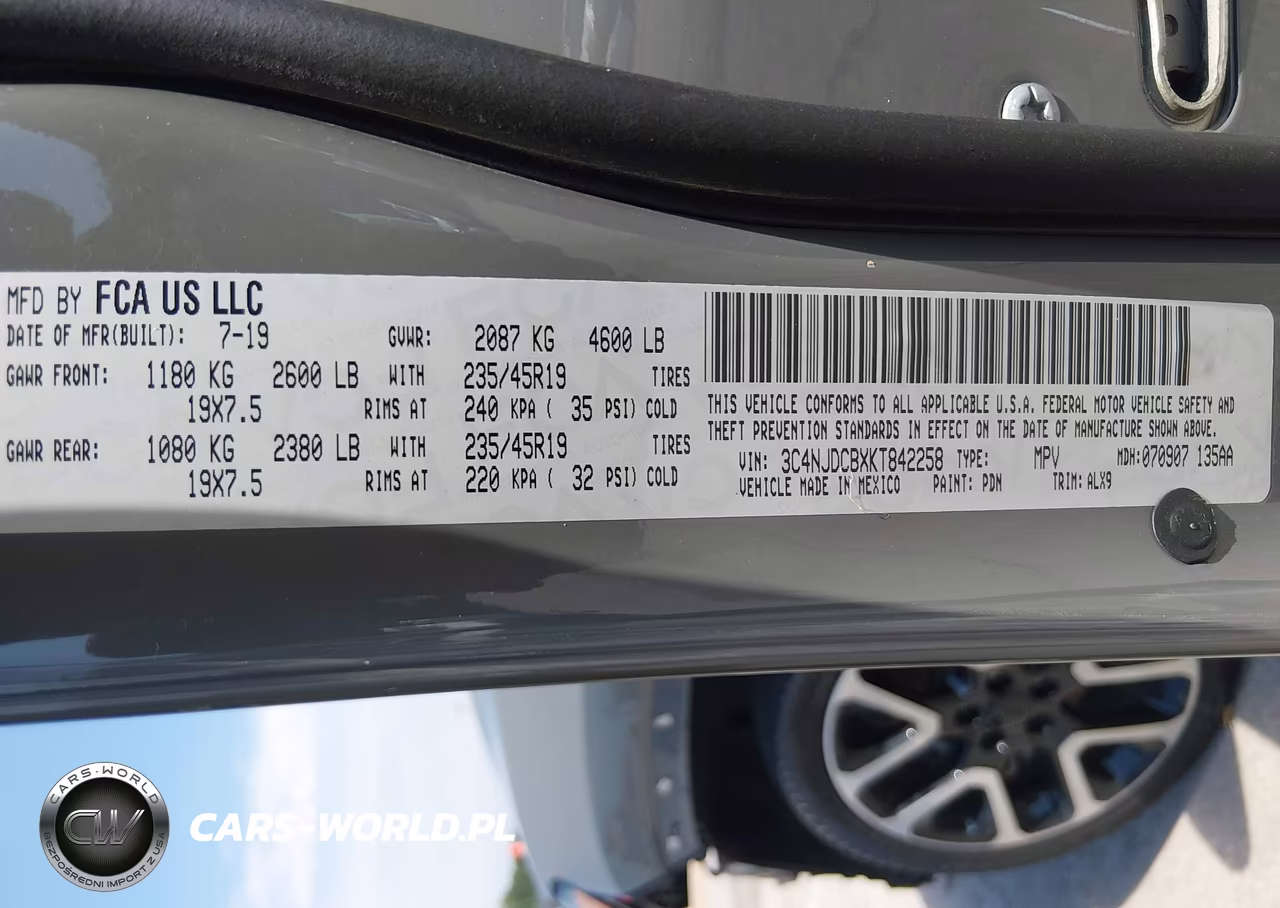 2019 Jeep Compass Limited 4X4 VIN:3C4NJDCBXKT842258 - 9