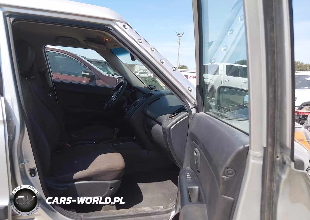 2013 Kia Soul VIN:KNDJT2A52D7496918 - 5