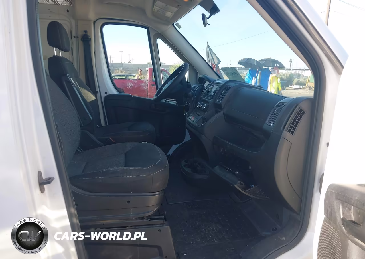 2015 Ram Promaster 3500 High Roof VIN:3C6URVJG3FE506820 - 5