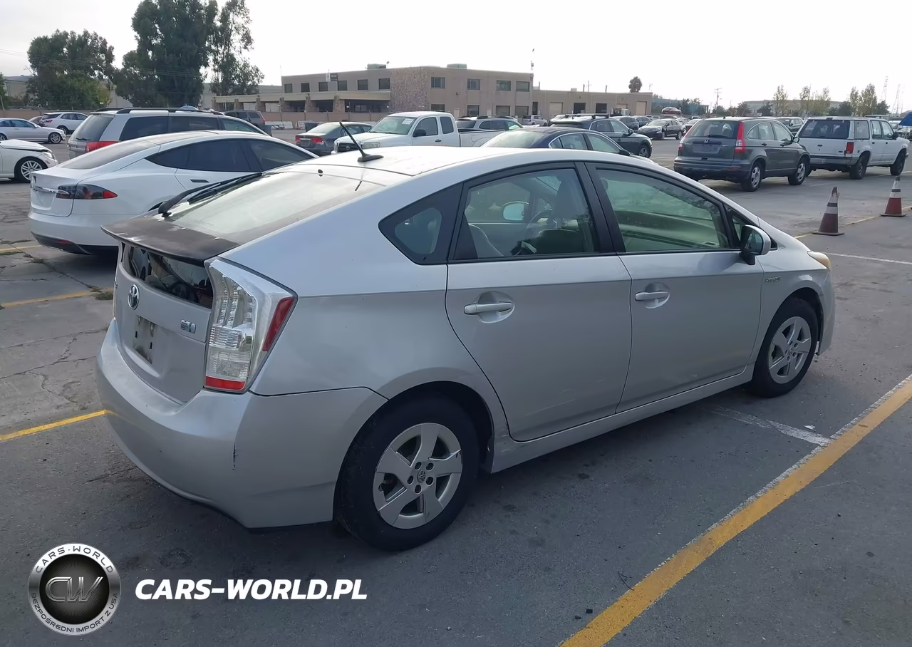 2010 Toyota Prius Ii VIN:JTDKN3DU8A0026193 - 4