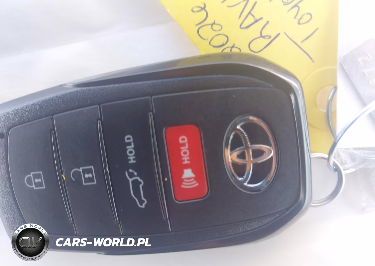 2026 Toyota Rav4 Xse VIN:JTM6CRAV8TJ010662 - 11