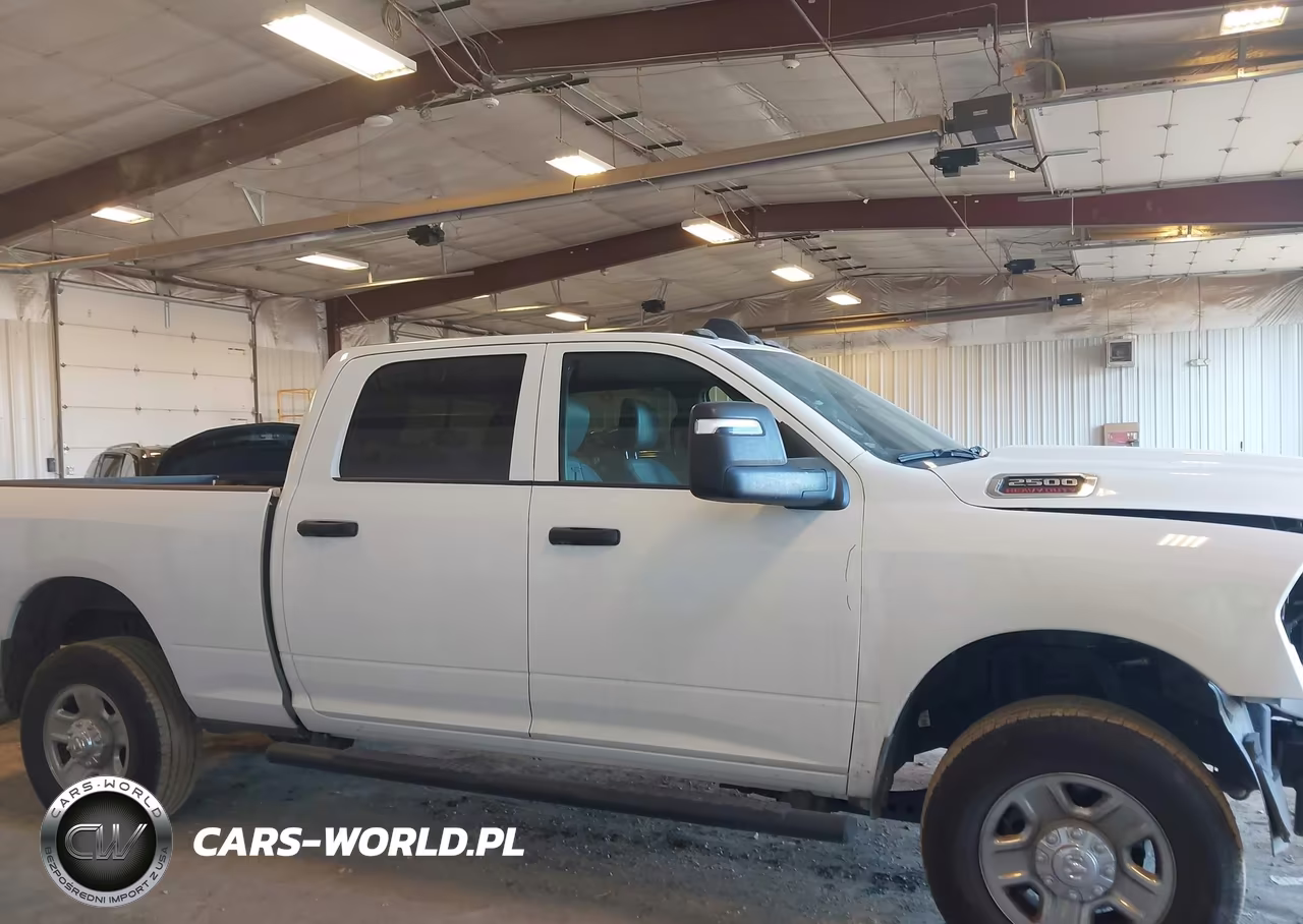 2025 Ram 2500 Tradesman 4X4 6'4 Box VIN:3C6UR5CJ3SG591987 - 13