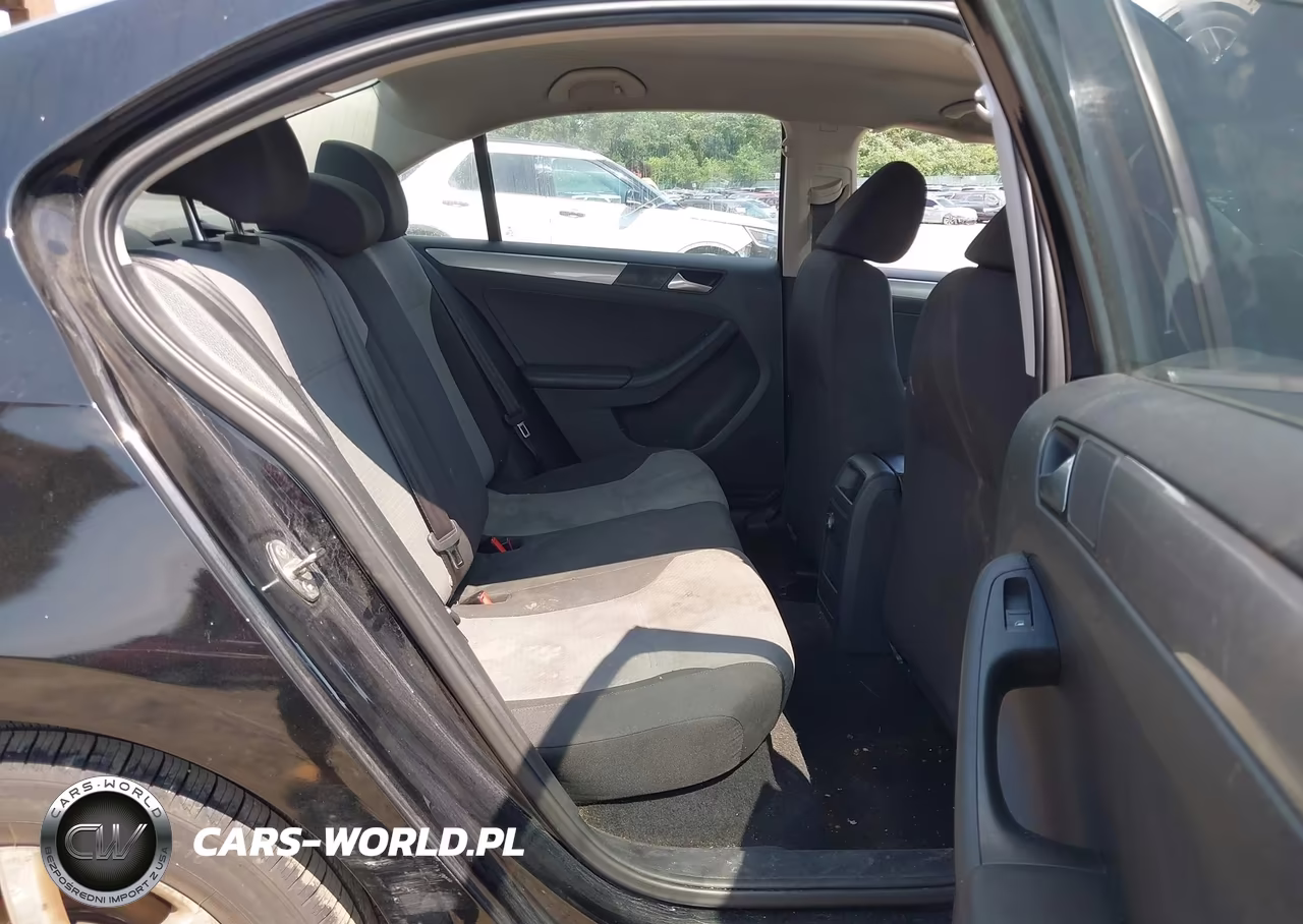 2018 Volkswagen Jetta 1.4T S VIN:3VW2B7AJ1JM231312 - 8