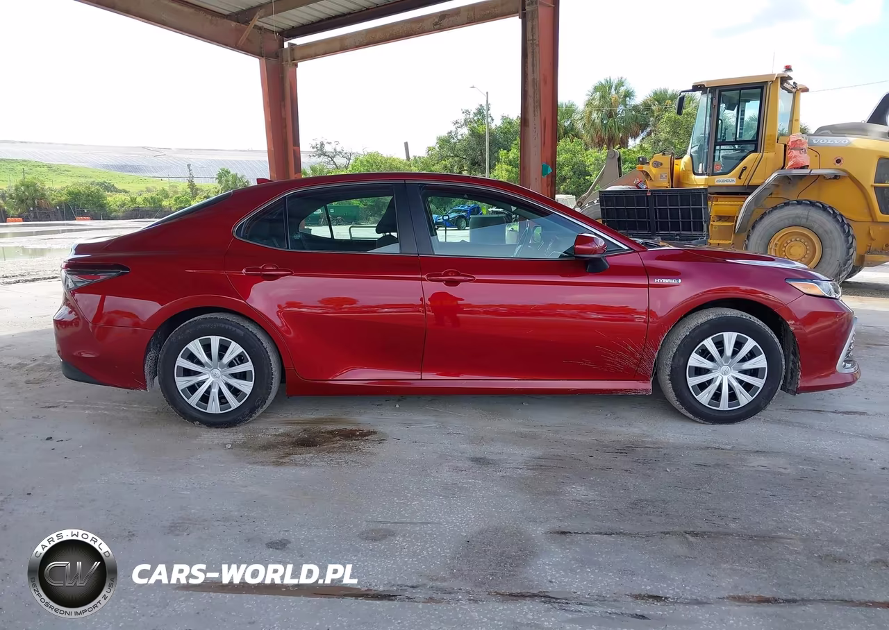 2021 Toyota Camry Le Hybrid VIN:4T1C31AK0MU552473 - 13