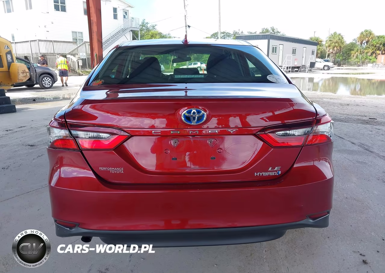 2021 Toyota Camry Le Hybrid VIN:4T1C31AK0MU552473 - 16