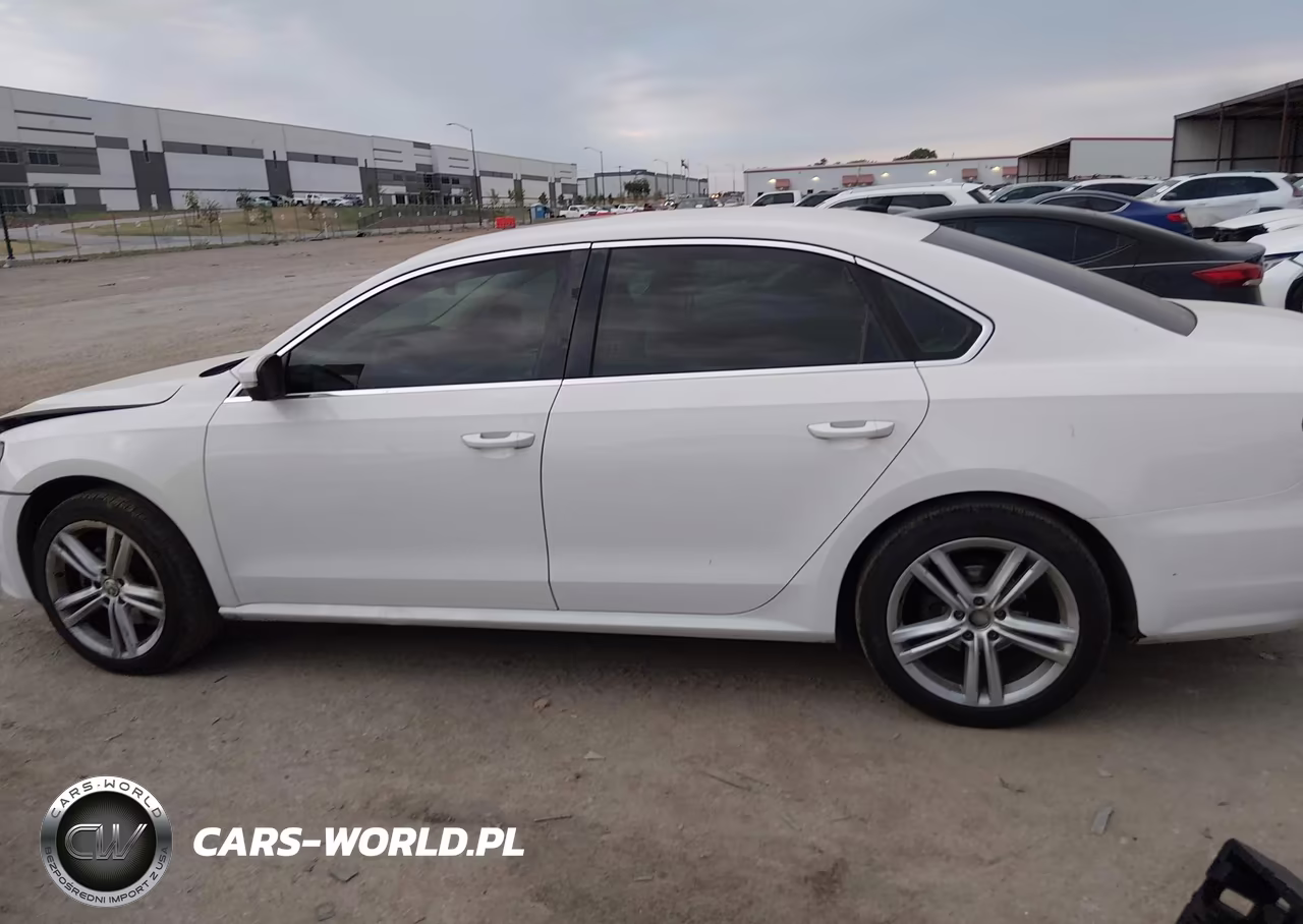 2014 Volkswagen Passat 2.5L Se VIN:1VWBP7A3XEC015128 - 14