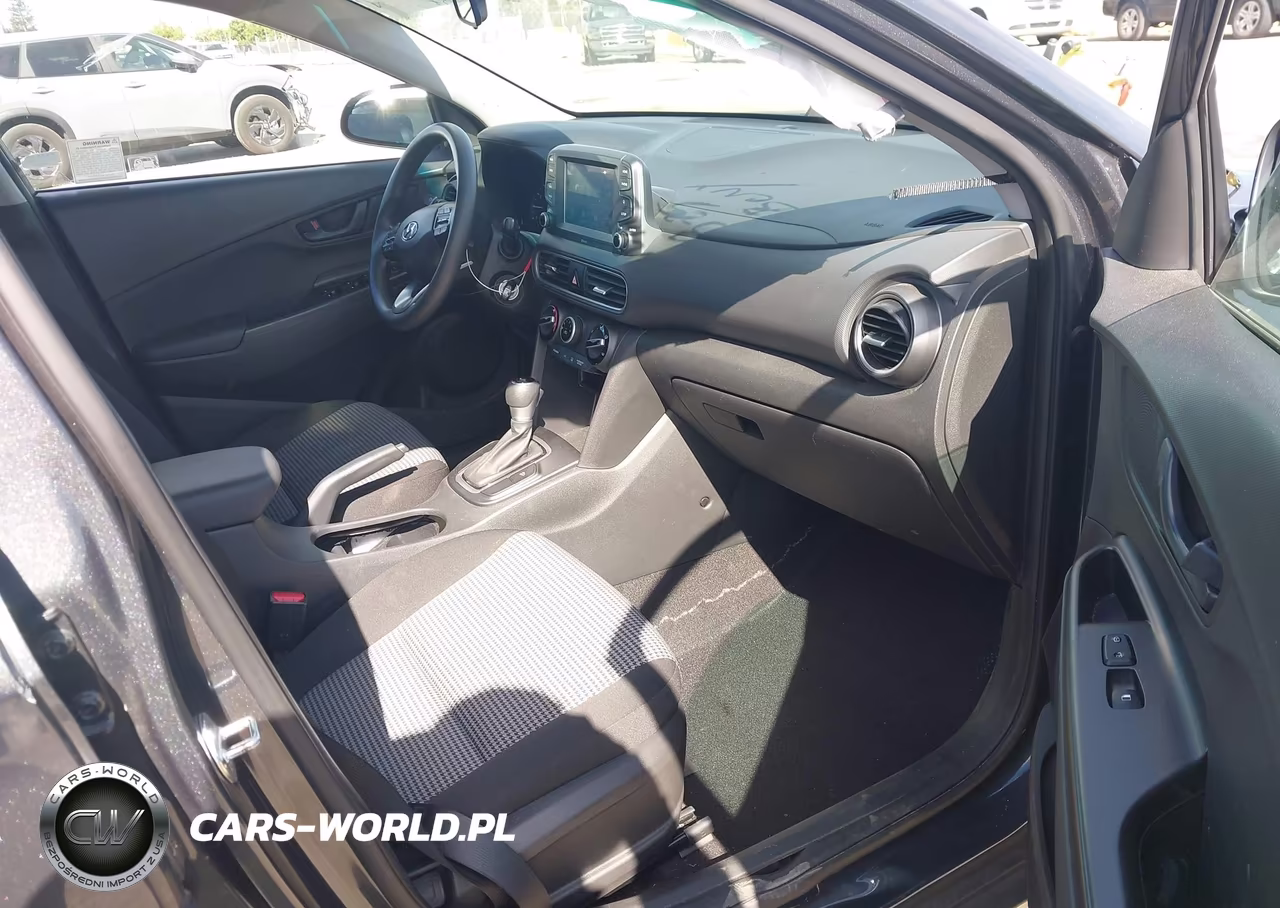 2021 Hyundai Kona Se VIN:KM8K12AA7MU742012 - 5