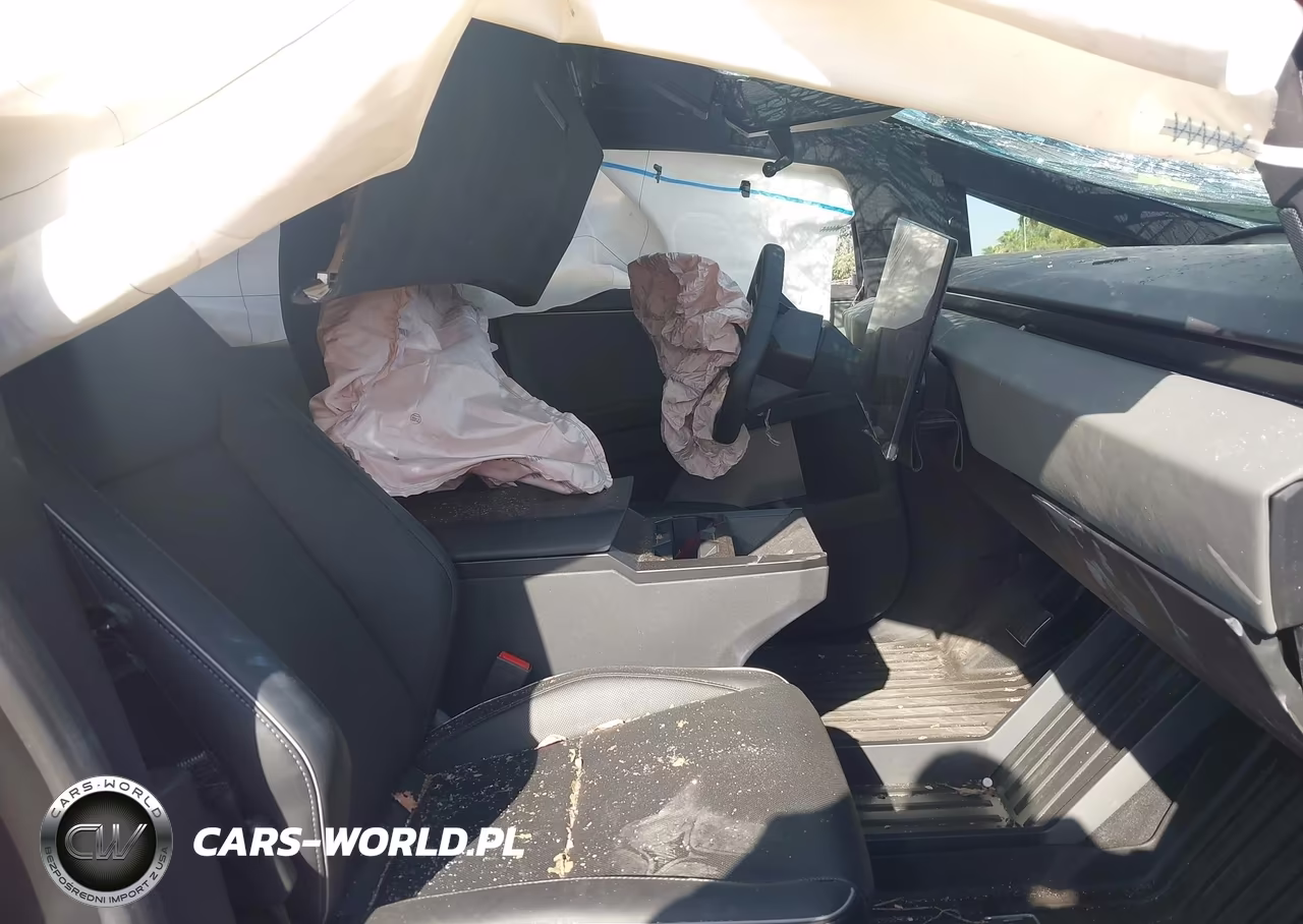 2024 Tesla Cybertruck All-Wheel Drive VIN:7G2CEHED6RA024546 - 5